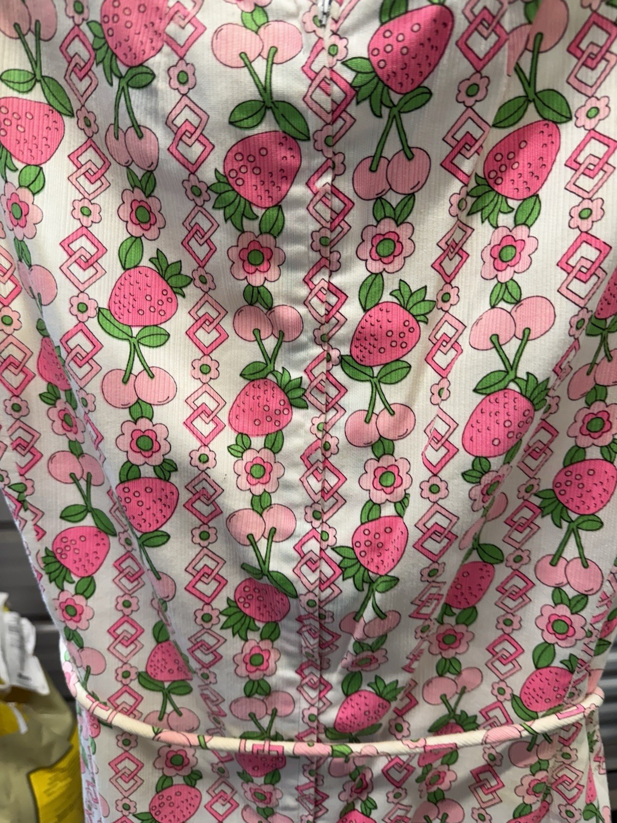 Vintage Jamison Boutique Sleeveless Strawberry Print Dress Size M (?) 40-60s