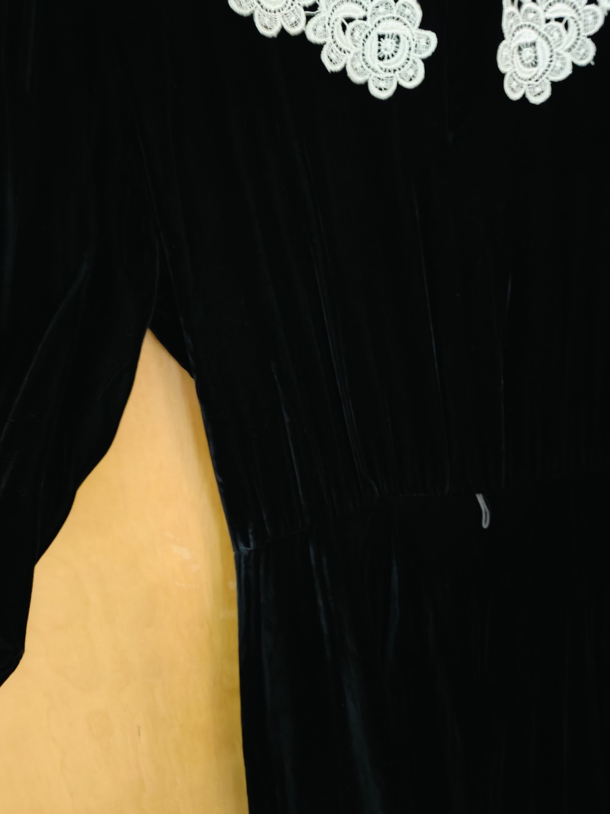 Donna Morgan For Non Stop Black Velvet Long Dress Vintage Lace Size 9/10 No Belt
