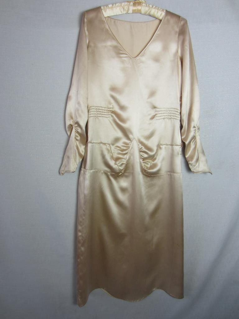 *True Vintage 1930’s Dress Ladies Ecru Satin Designer Made, B Siegal OOAK