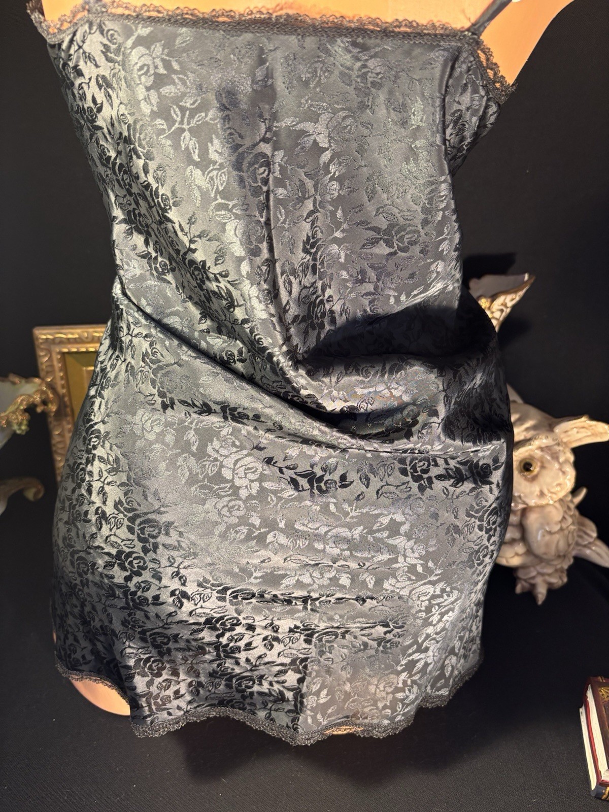 Vtg Satin Shiny Jet Black Nightie Babydoll Gown share Chantilly lace nightgown