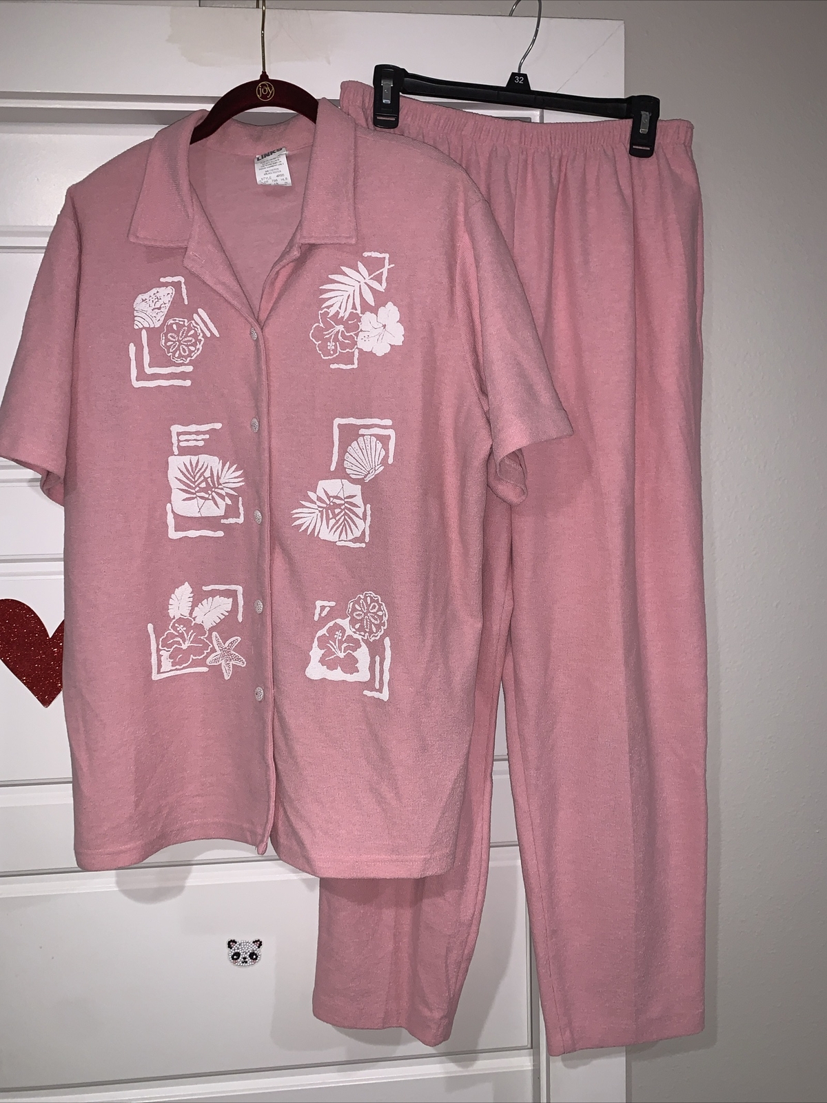 Vintage Links 2 Pc SET Pink Short Sleeve Button Down Top Seashell Pattern Pants