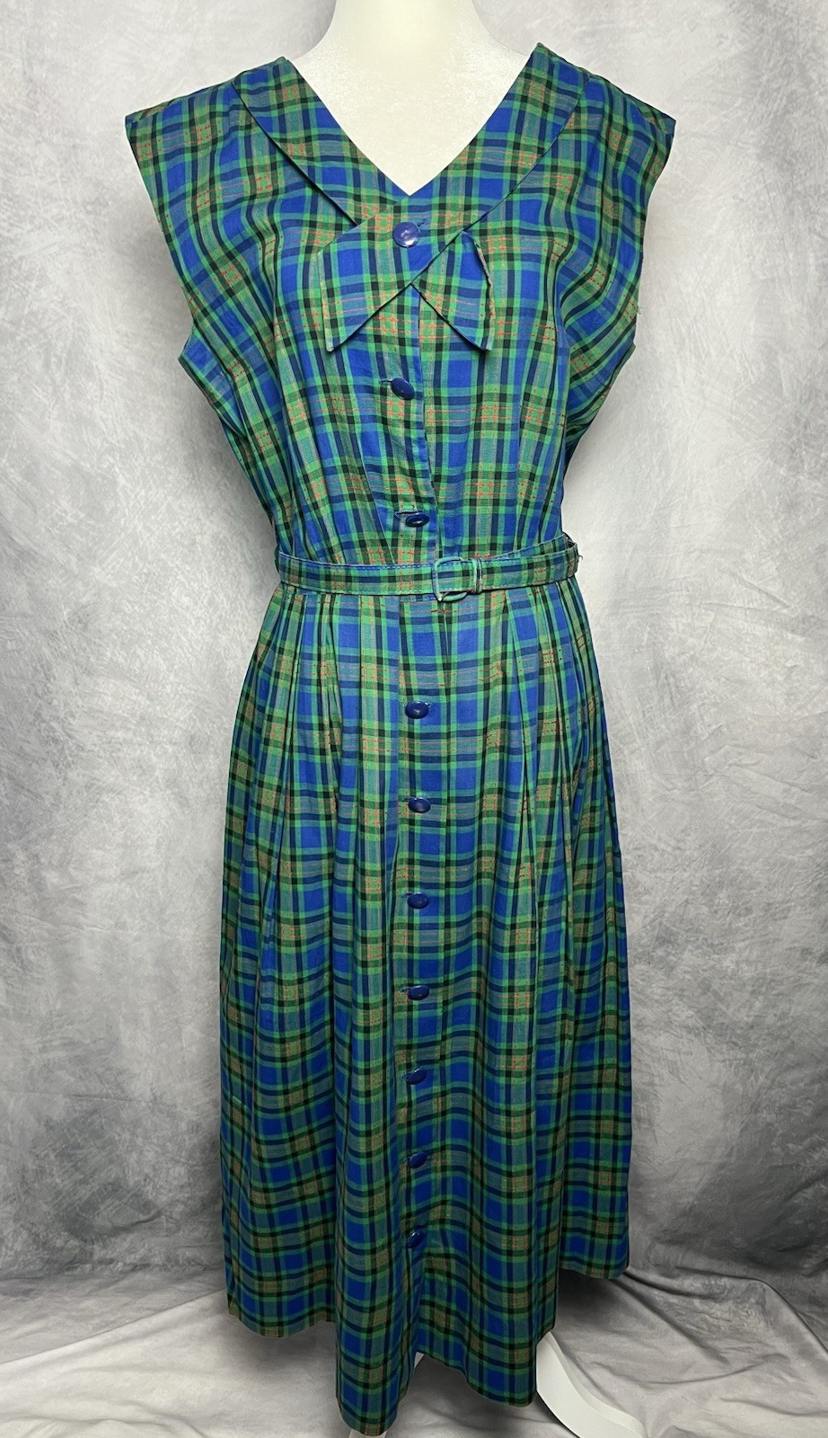 Vintage 1950s Plaid Cotton Shirtwaist Dress Blue Green Tartan Neck Tie w/ Belt L