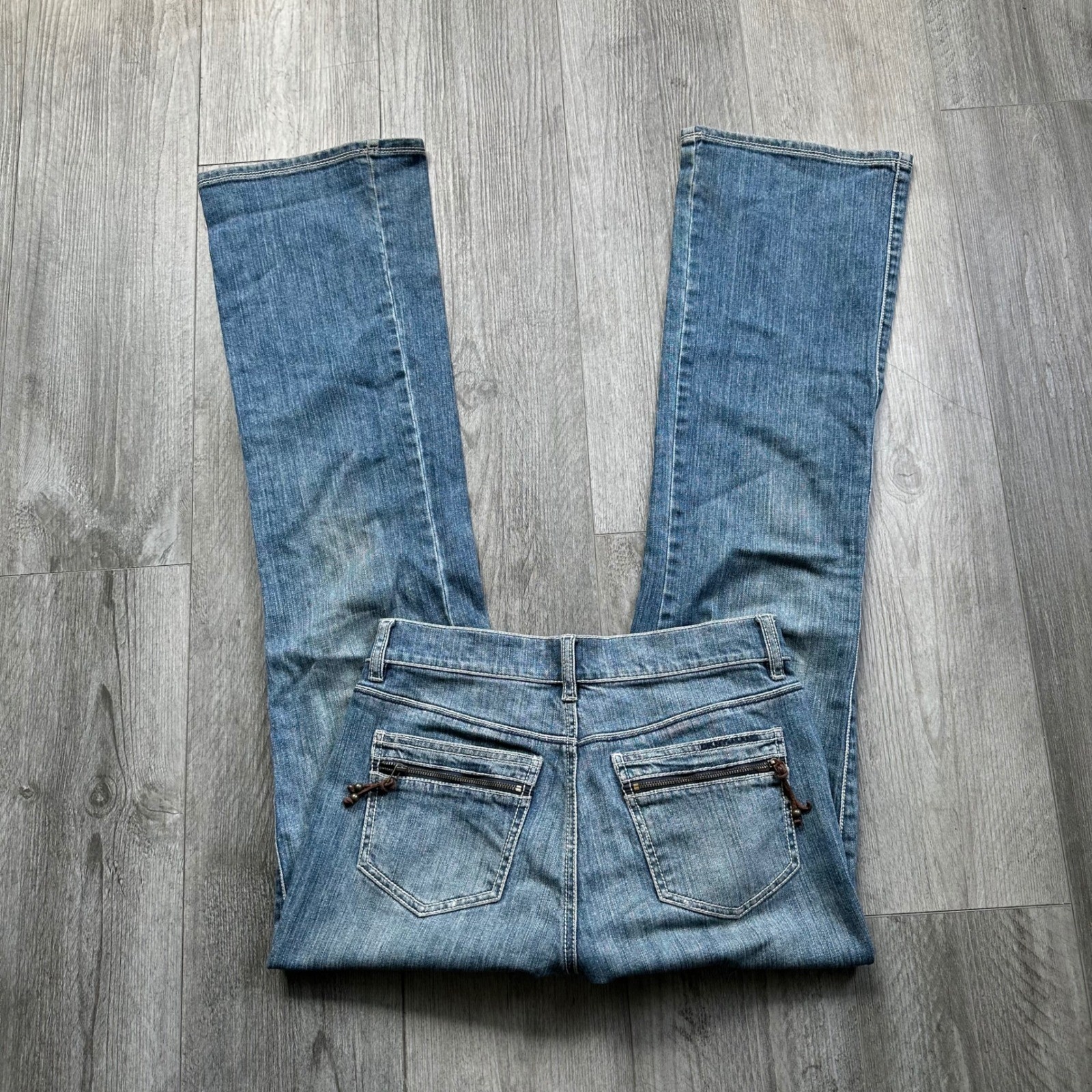 Vintage 2000s DKNY Jeans Women’s size 2 lowrise Bootcut Flare Zipper Pocket