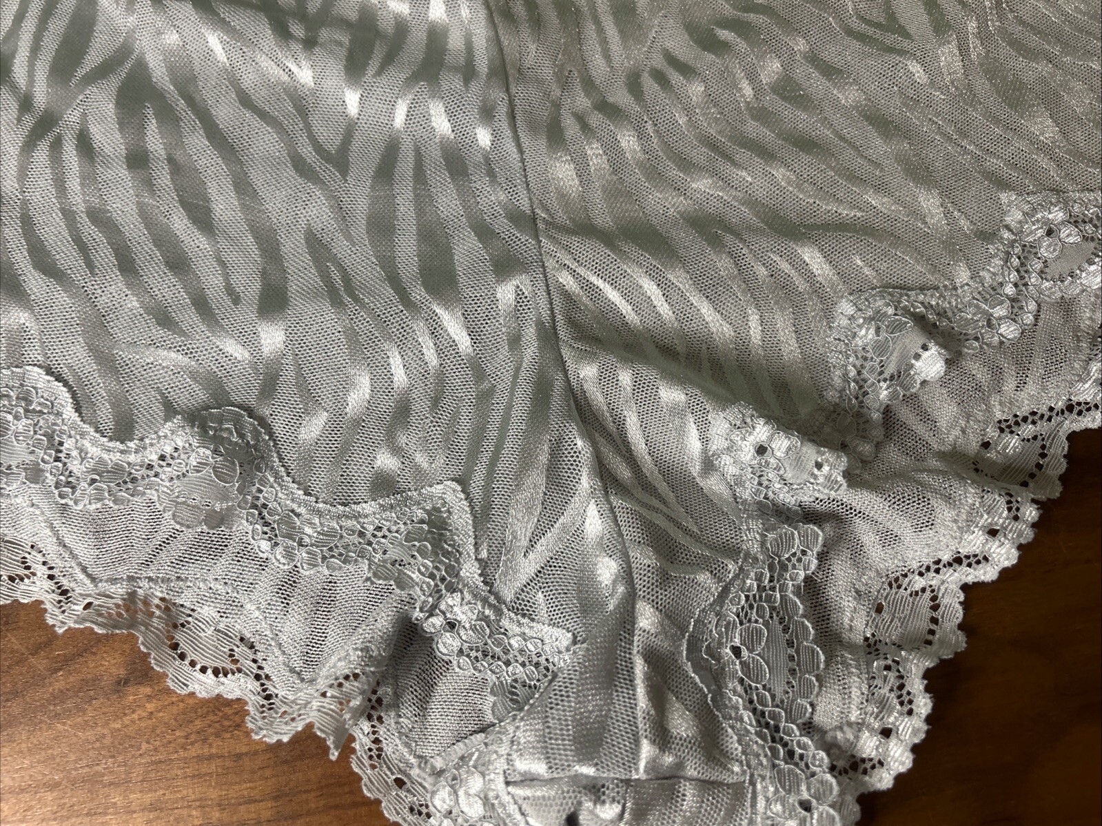 vintage FASHION BUG SECOND SKIN SILVER satin panties 10/3XL Shortie Nylon
