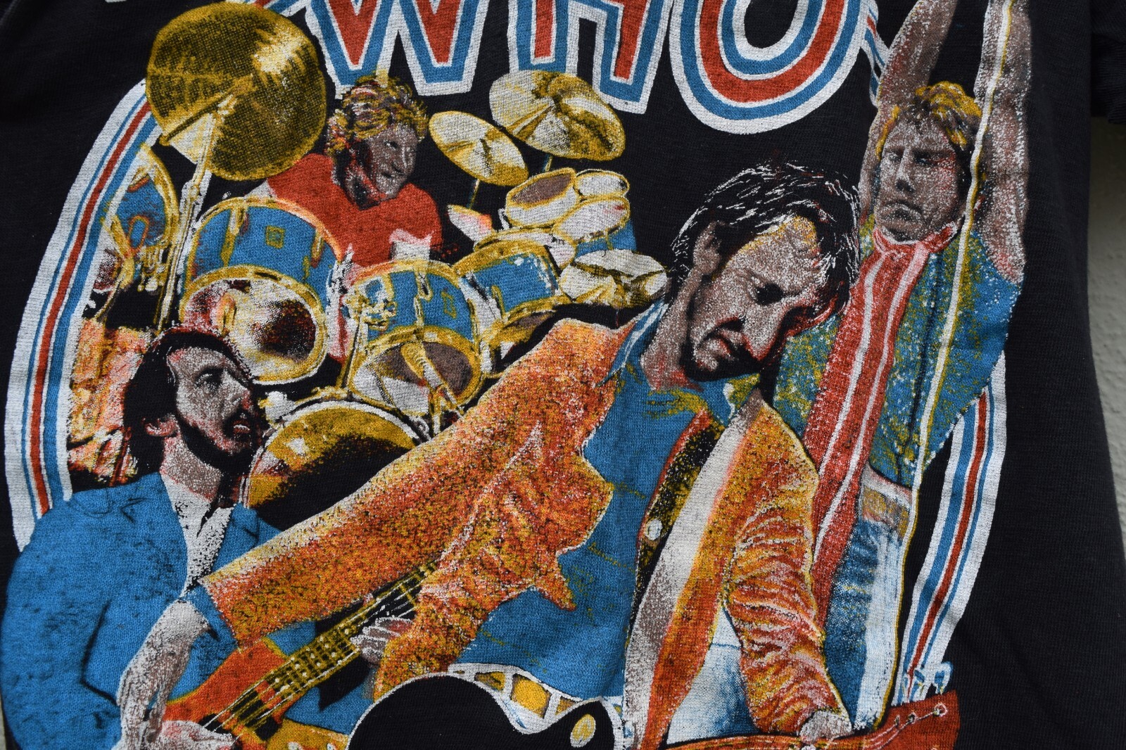 Vintage THE WHO Live 1980 Keith Moon Tribute Concert Graphic T-Shirt Band Music