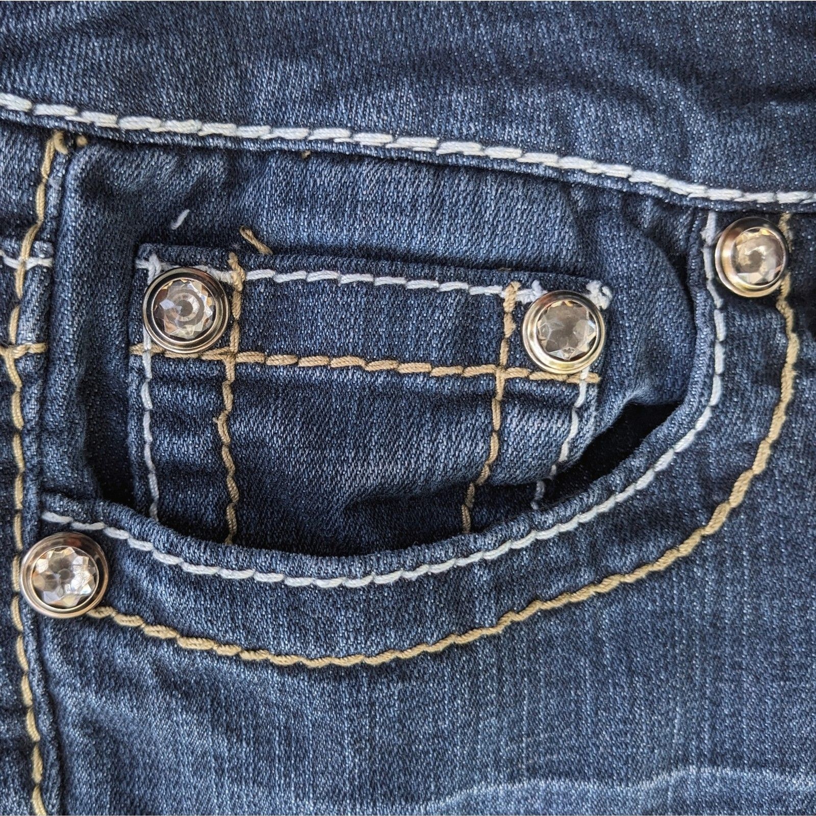 RARE Vintage Seven7 Crystal Embellished TULIP Flare Low Rise Topstitch Jeans 28
