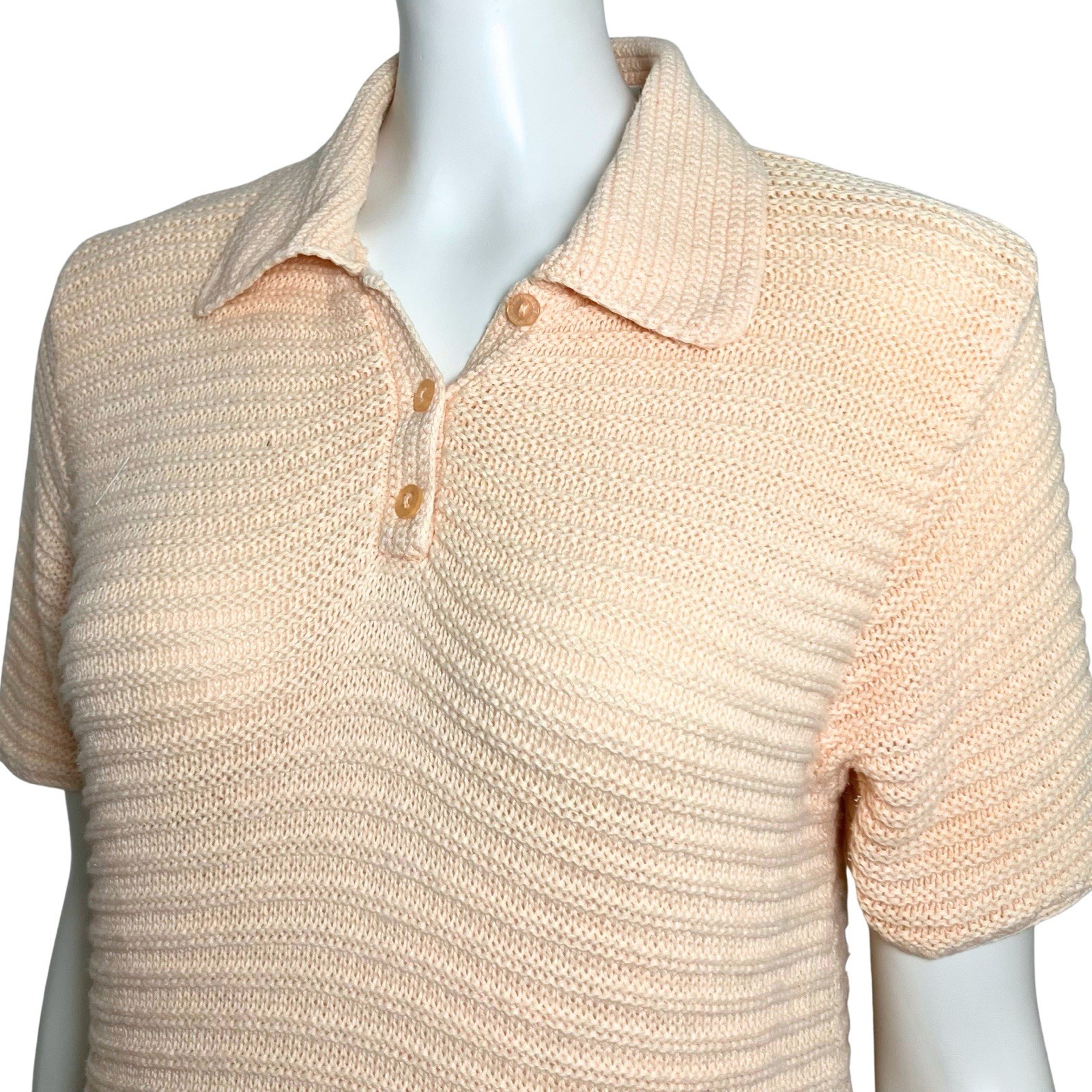 Vintage 80s Liz Claiborne Peach Linen Cotton Blend Knit Polo. S/M. Preppy Retro