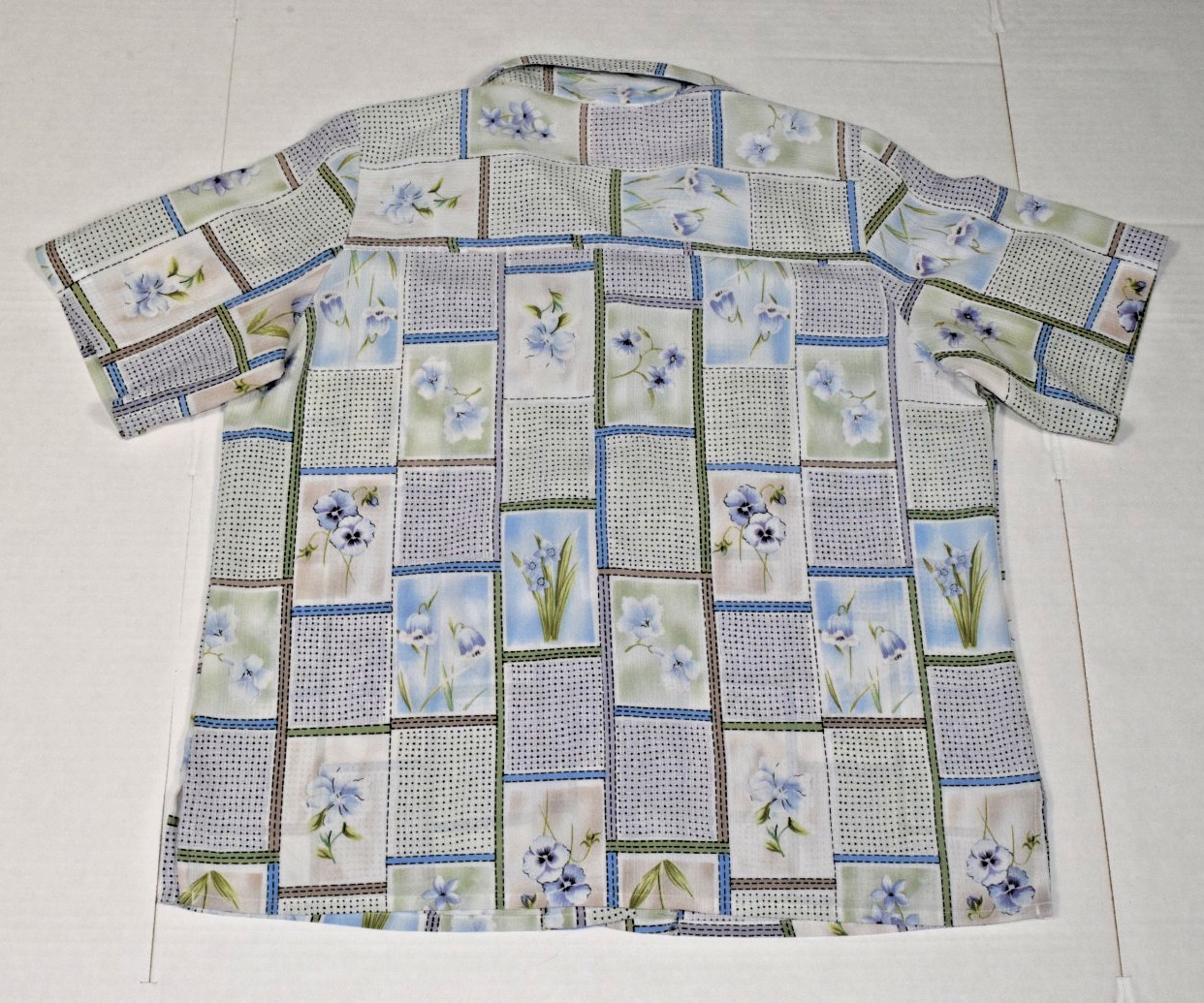 Vintage Alia Blouse Size M/L 80s Blue Green Patchwork Floral Button Front