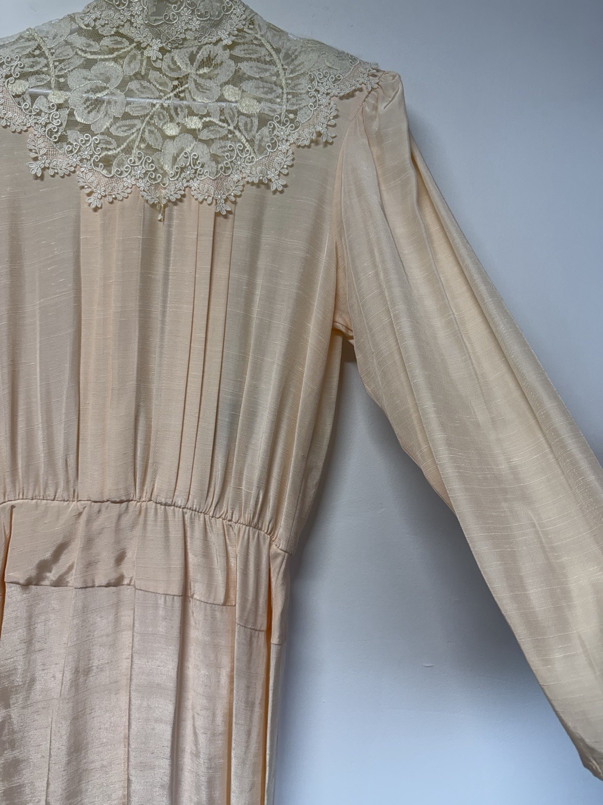 Miss Ashlee VTG Y2K Cottagecore Pink Lace Collar Tea Dress 70s Pearl Buttons