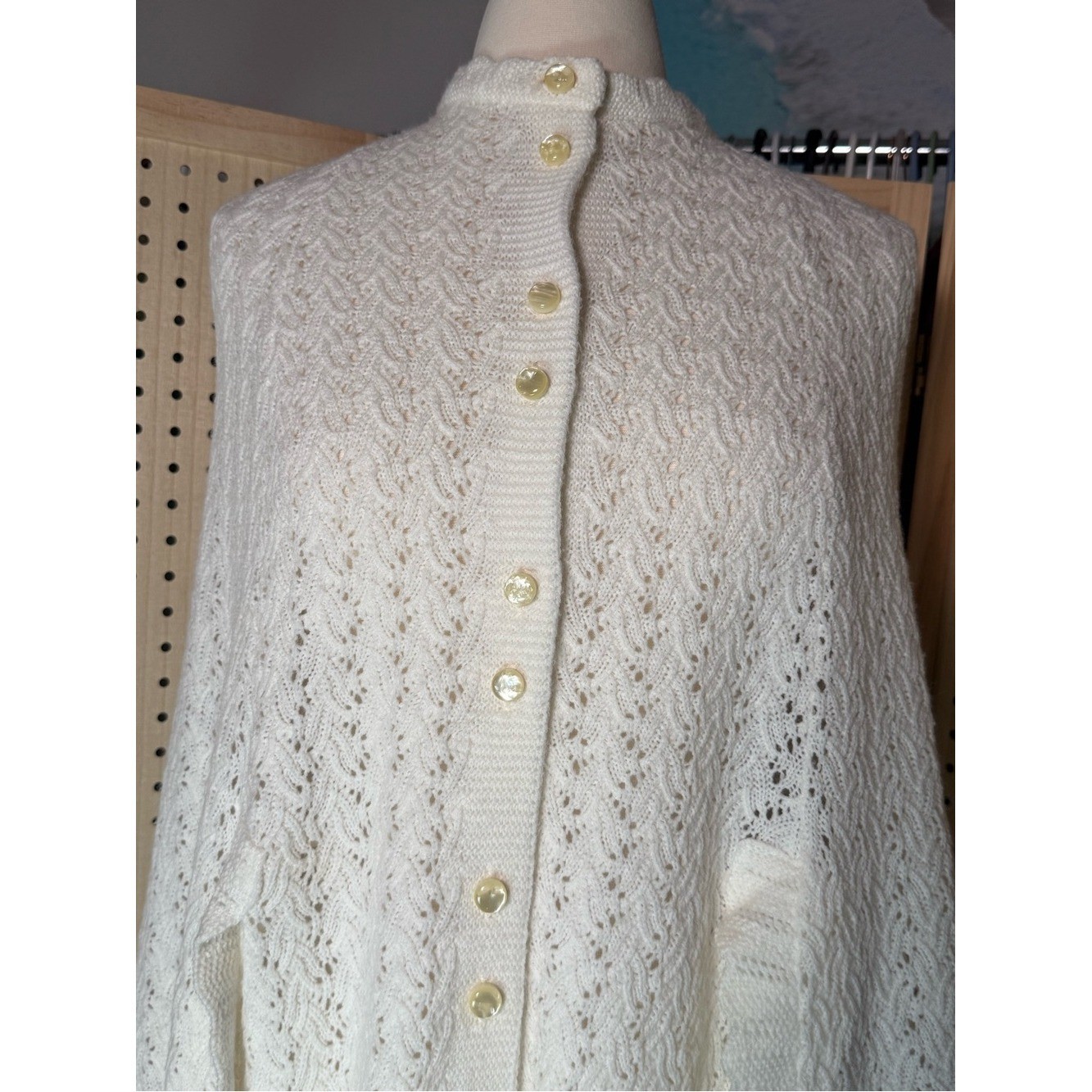 Vintage Ivory Cable Knit Cape Poncho Cottagecore Cozy Boho Grandmacore Chic
