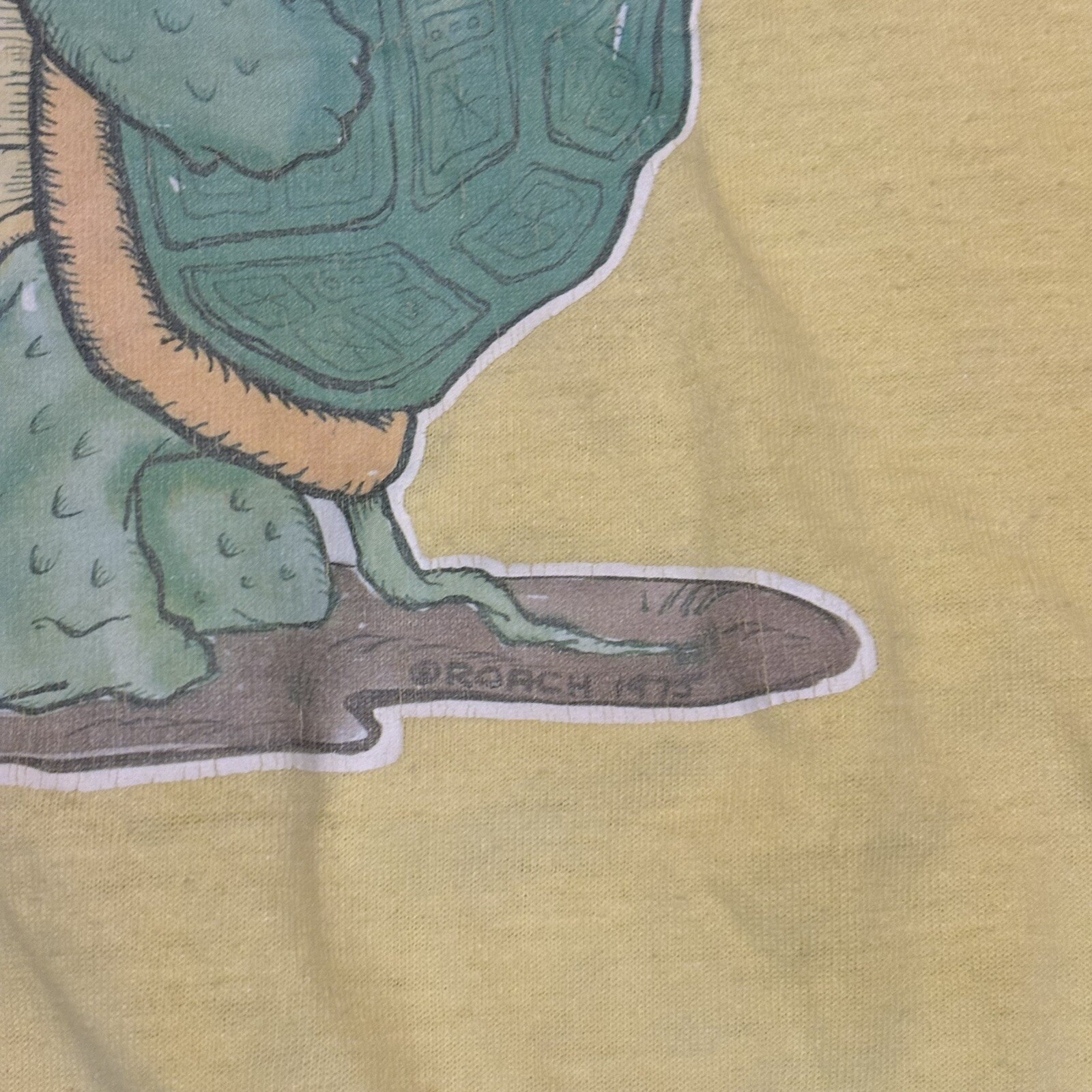 VTG Turtle Shirt Roach 1975 Retro Yellow 1970s Single Stitch Size Large