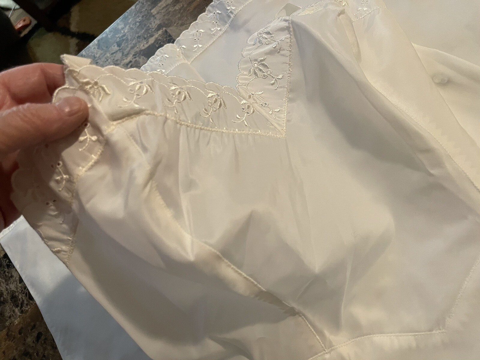 VINTAGE BARBIZON TAFREDDA FULL SLIP! SIZE 7. NEW.