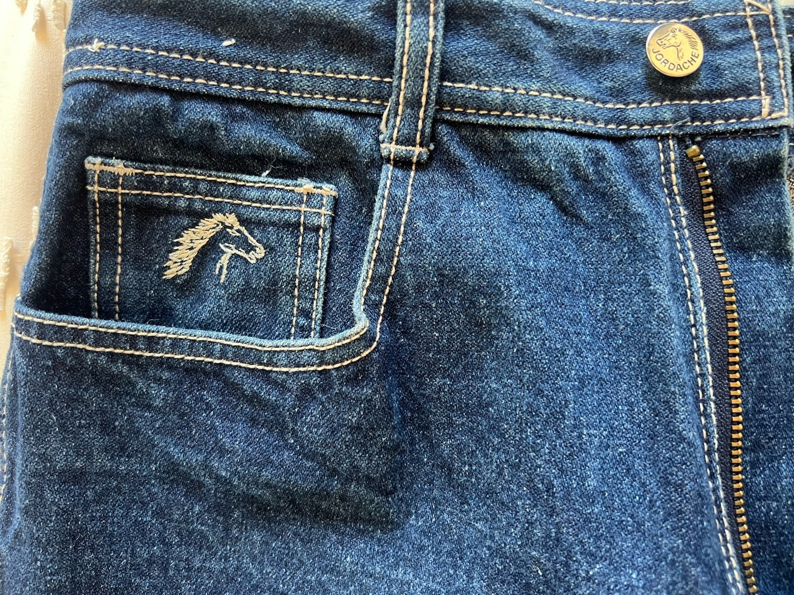 VINTAGE JORDACHE JEANS DARK BLUE SIZE 28 Waist 36 Hip Horse Head Logo 1980’s