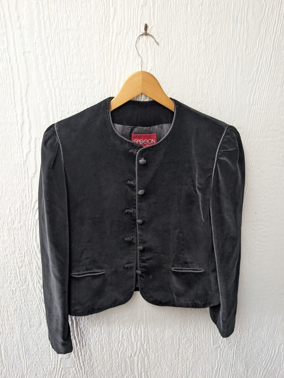 Vintage 80s Sasson Black Velvet Jacket Blazer Whimsigoth Glam Punk Retro 10/11