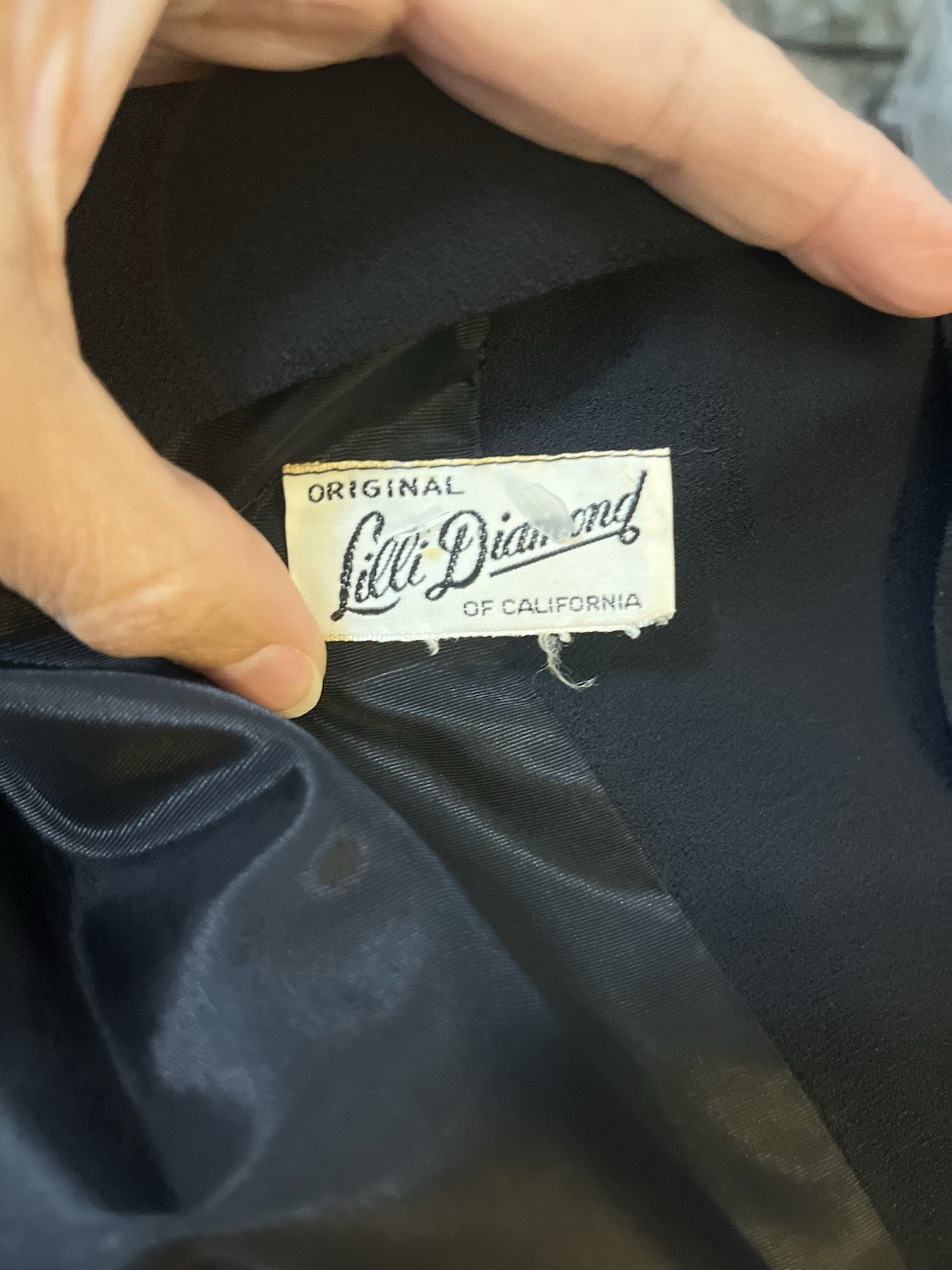 Vintage 1950s-60s Lilli Diamond Black Crepe Cocktail Dress Sz 4 Old Hollywood