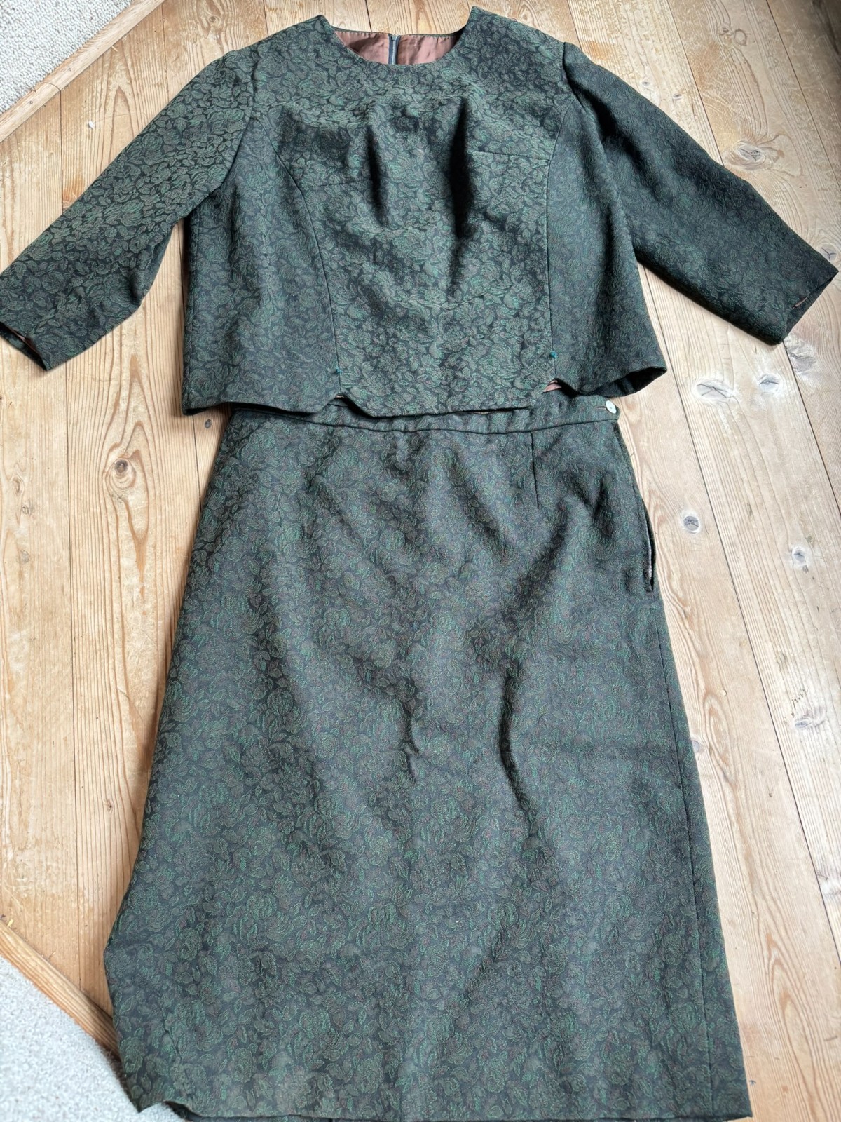 Vintage Costume 60s Cloque Jacquard Brocade Roses Cocktail Size 40/42 Couture
