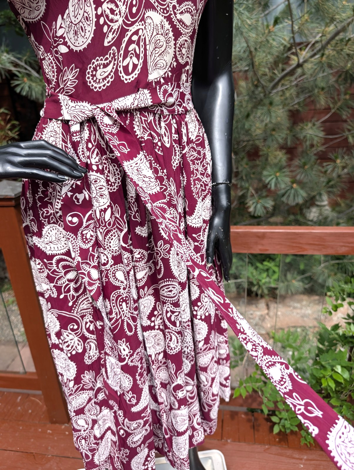 Vintage 40’s burgundy Rayon paisley print rockabilly dance dress w/ belt s xs