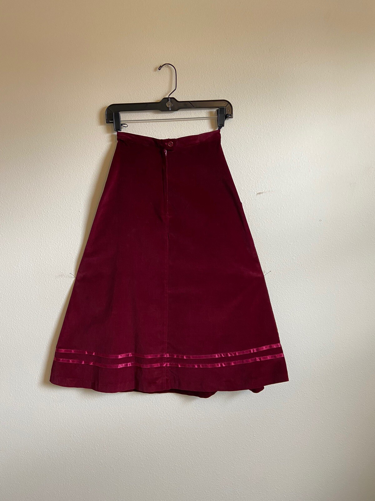 vintage 1970s Brass Plum By Nordstrom Burgundy Velvet Skirt And Vest size 5