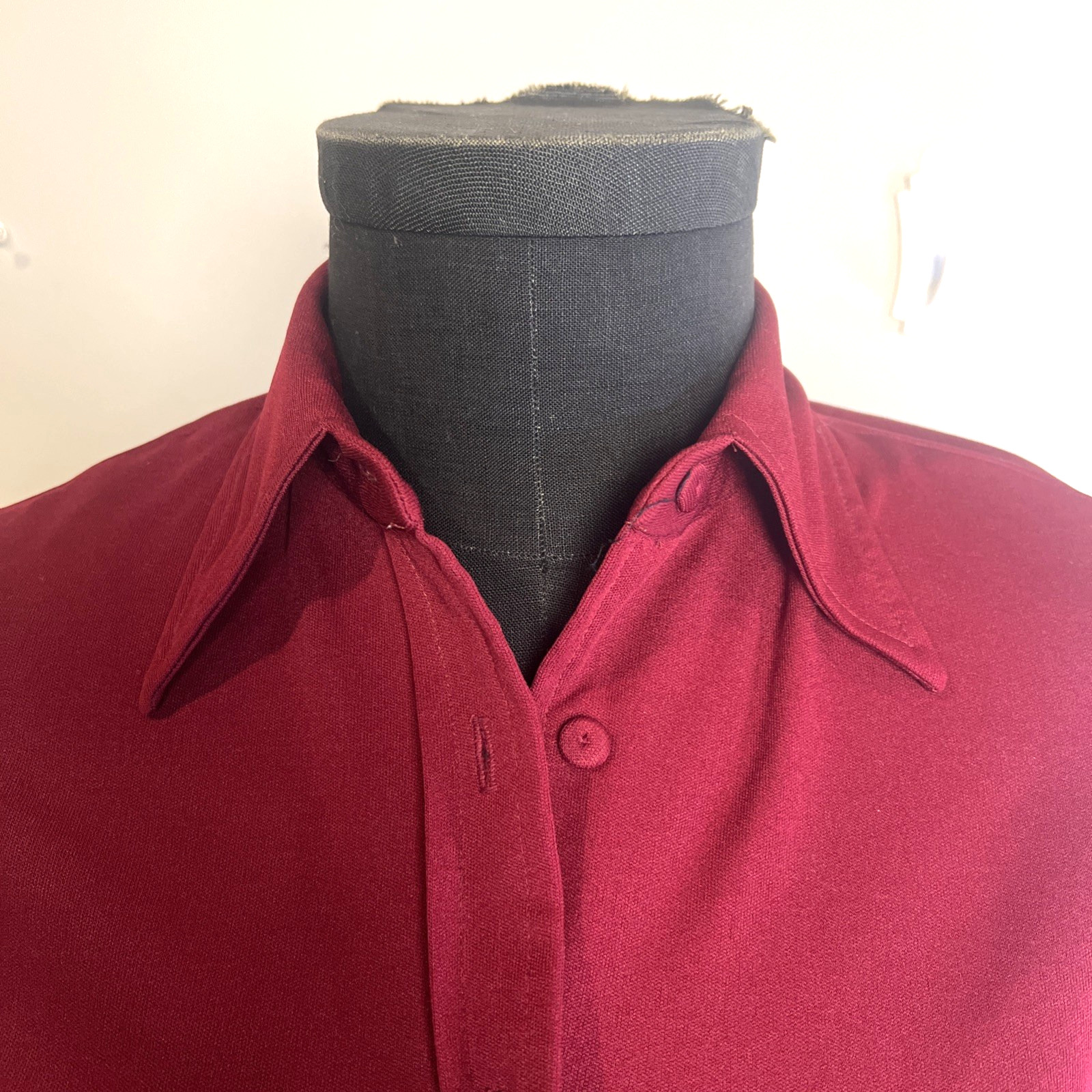 Tanner way By Melba Hobson Sz 6 Button Up Burgandy VTG 70s