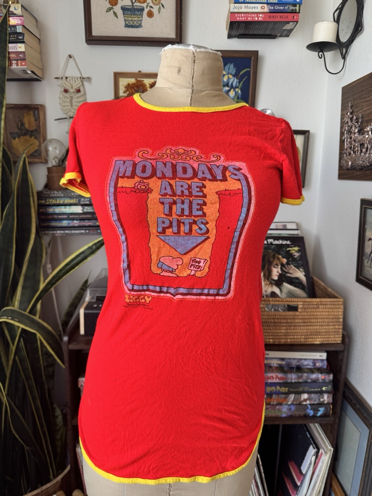 VTG Ziggy 70’s Mondays Are The Pits Ringer Tee Sleep Shirt Xs/sm Red Yellow