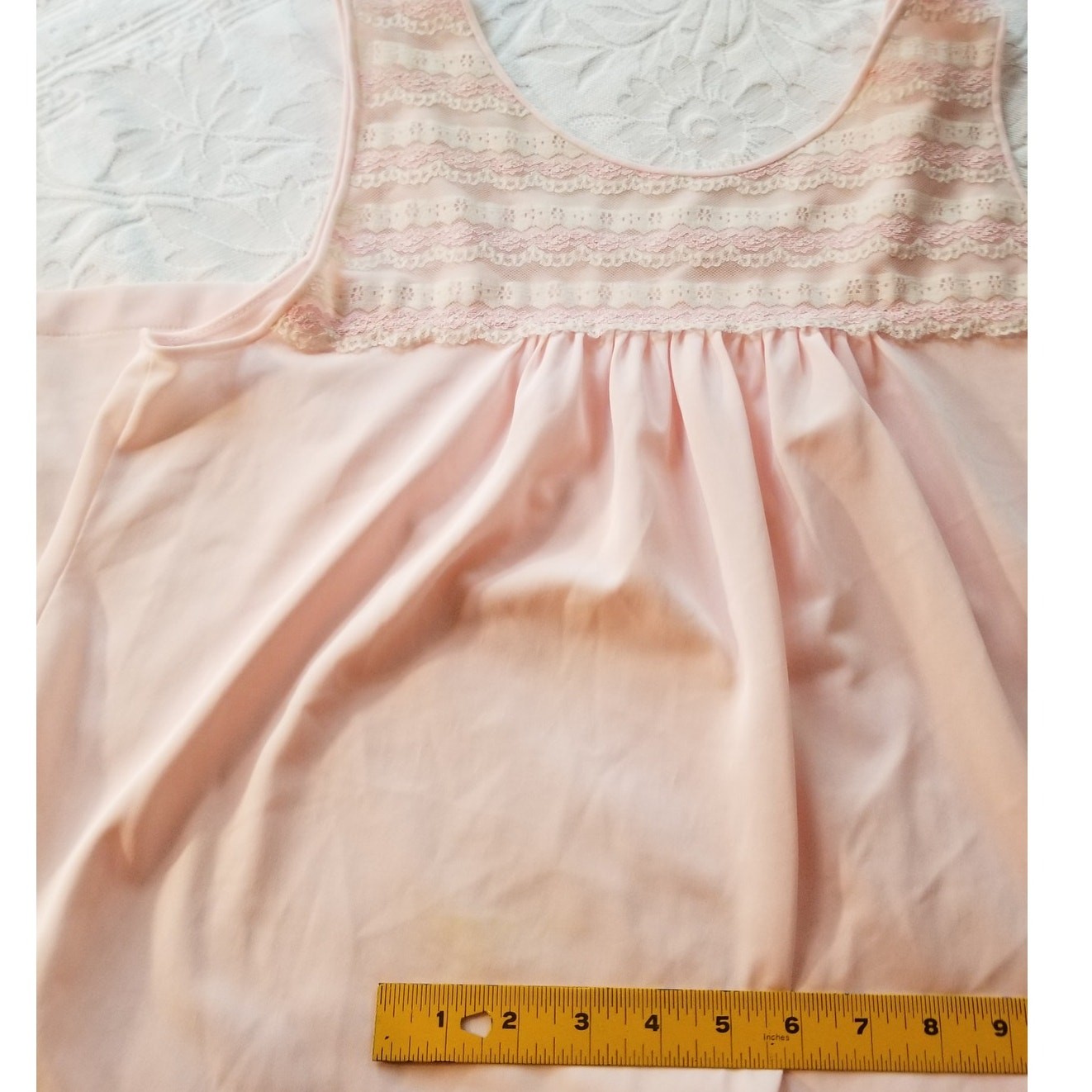 Vintage 70s Lorraine Pink Nylon Lace Yoke Nightgown Babydoll Chemise M
