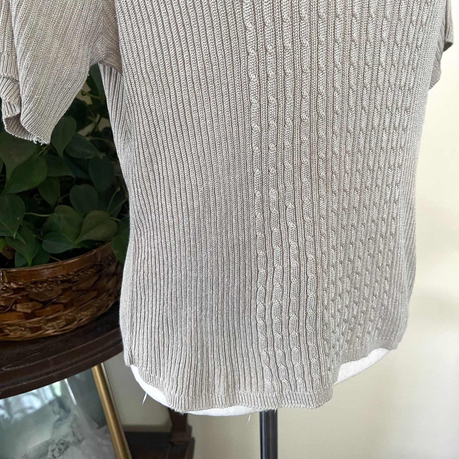 Vintage Jaclyn Smith Beige Short Sleeve Cable Knit Ribbed Sweater sz S