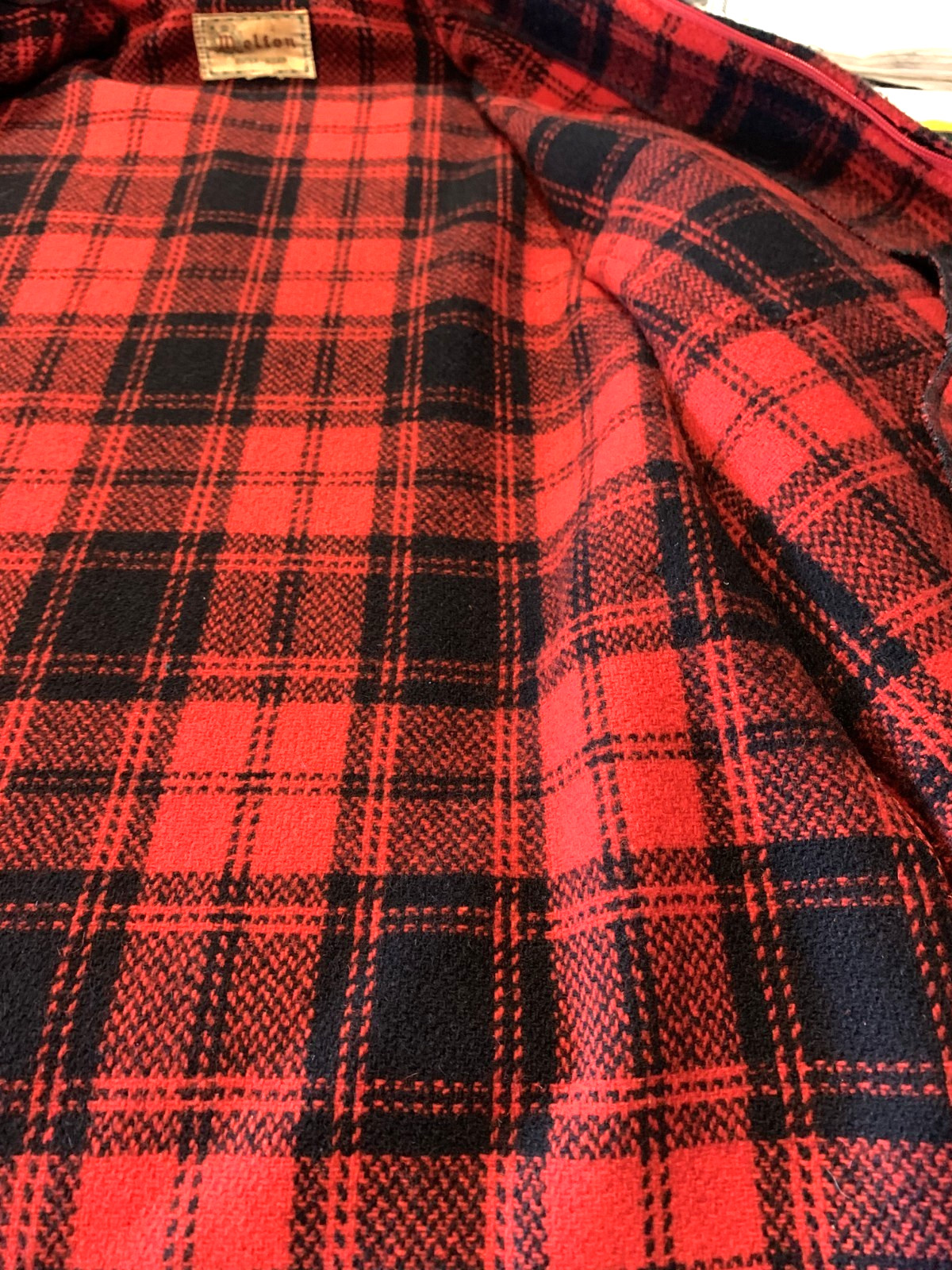 VTG MELTON Red Black Plaid Zippered Jacket Coat Pockets YKK Zipper Size Large