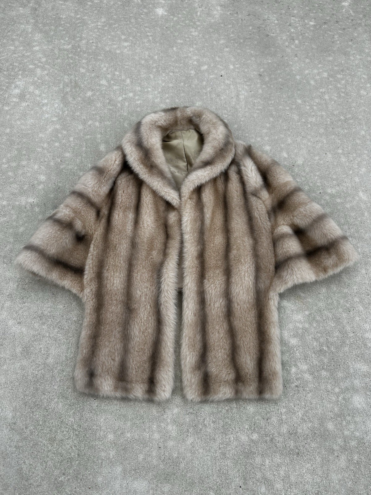 🐆 VINTAGE Regina Glenara by Glenoit faux fur cropped jacket 🐆