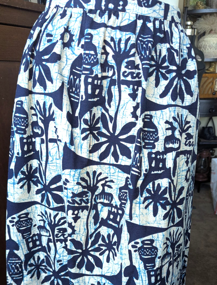 Vintage 1960s Hawaiian Maxi Skirt Bark Cloth Floral Tiki Palm trees Zipper XS