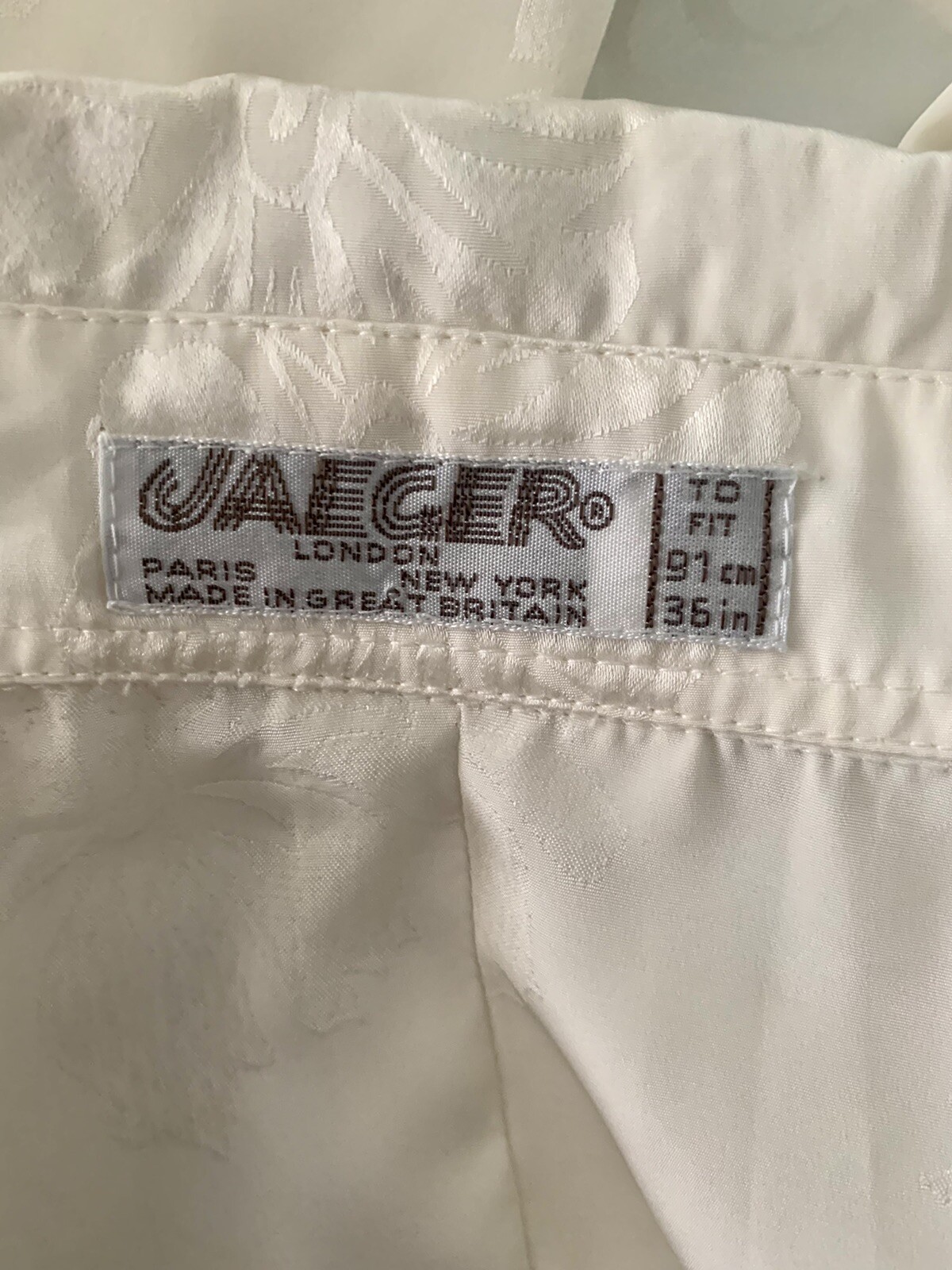 Vintage 80’s Jaeger London Jacquard Ivory Hibiscus Blouse M/L
