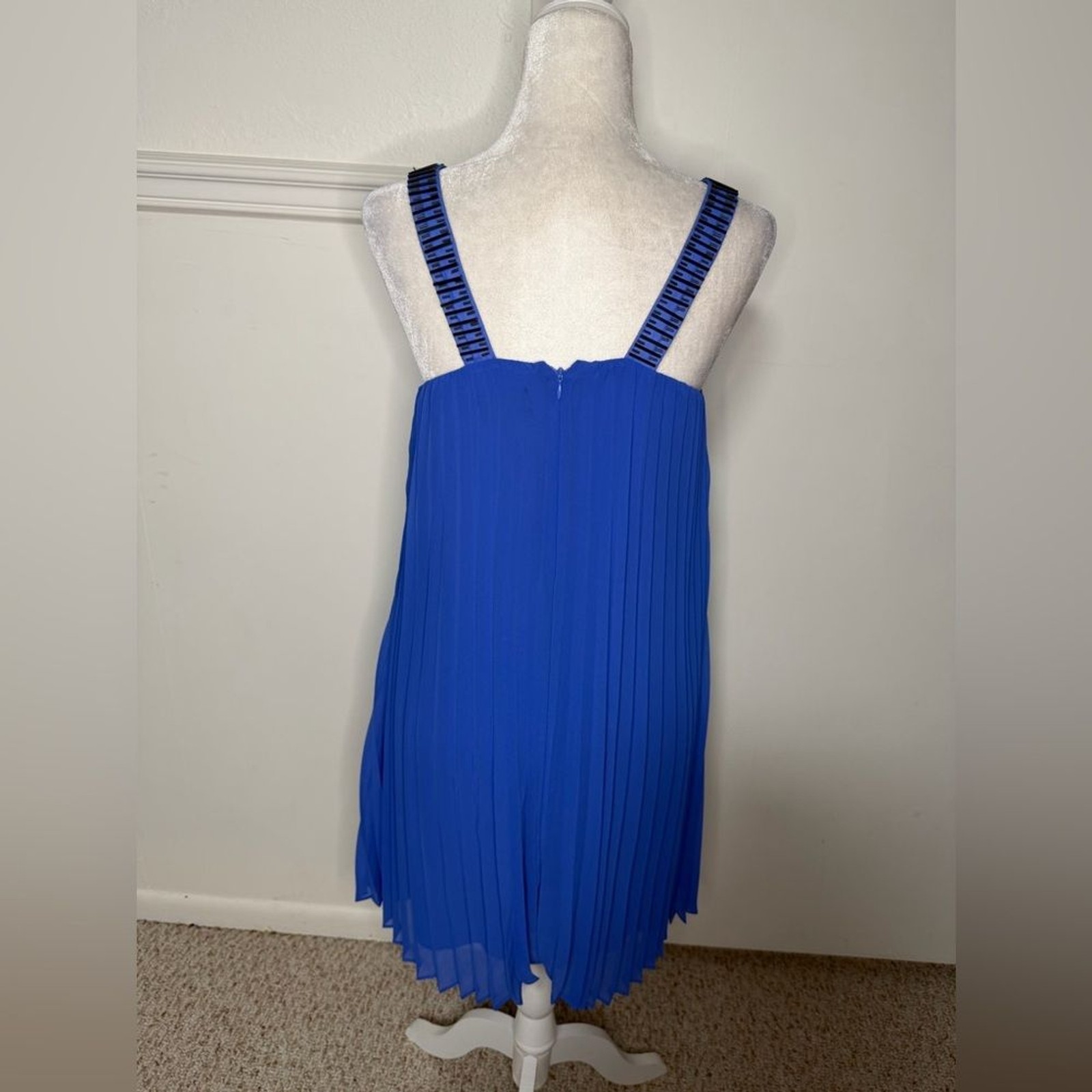 Laundry By Shelli Segal Pleated Royal Blue Mini Dress Size 6