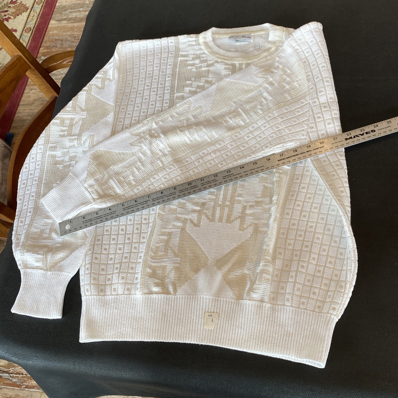 VTG 1970s JT MARTIN Mens WHITE 2 Tone Abstract Geometric Knit Sweater 65% Cotton