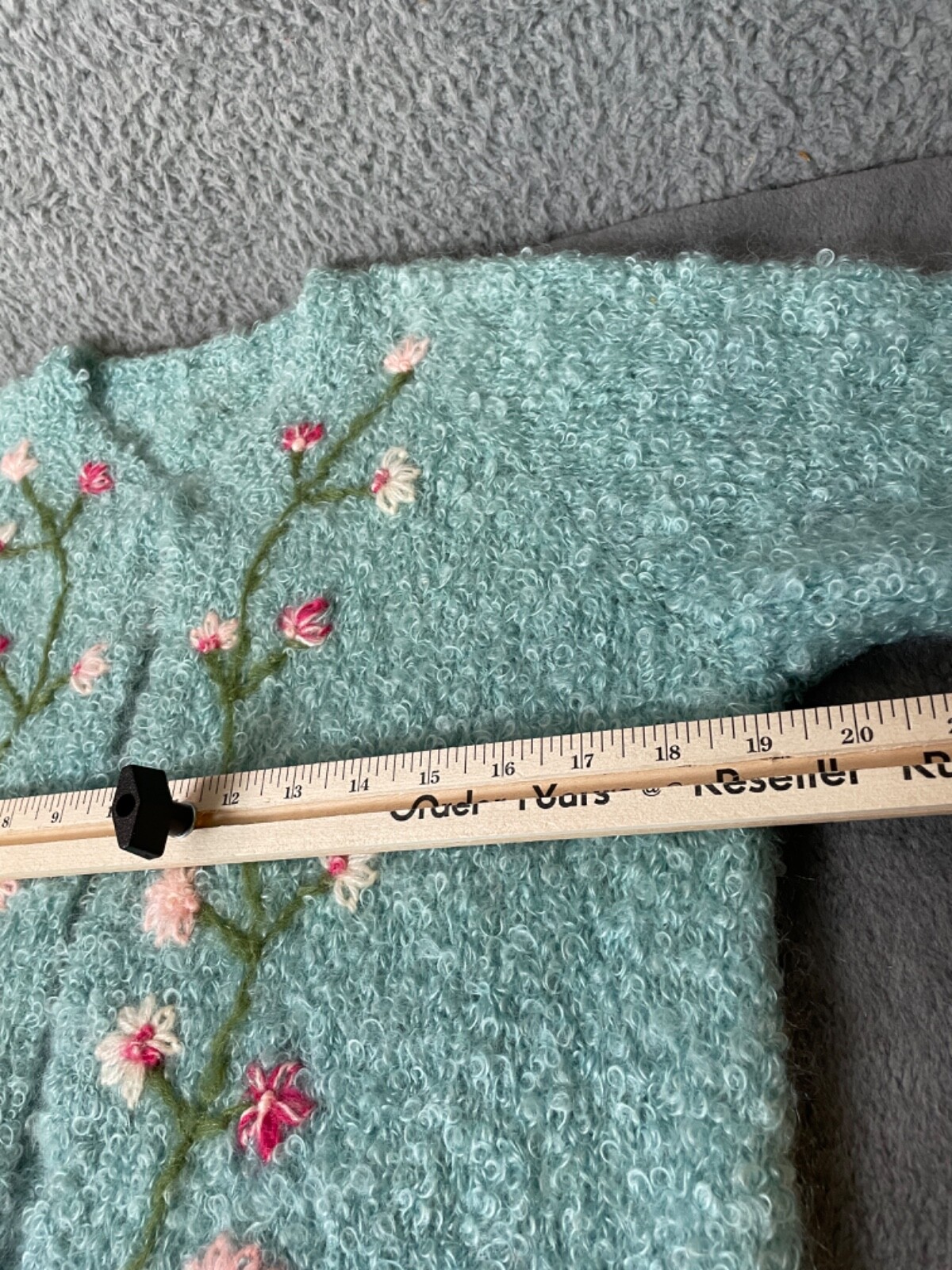 VTG Artisan Made Hand Knit Cardigan Sweater Womens S/M Aqua Pink Floral Nubby
