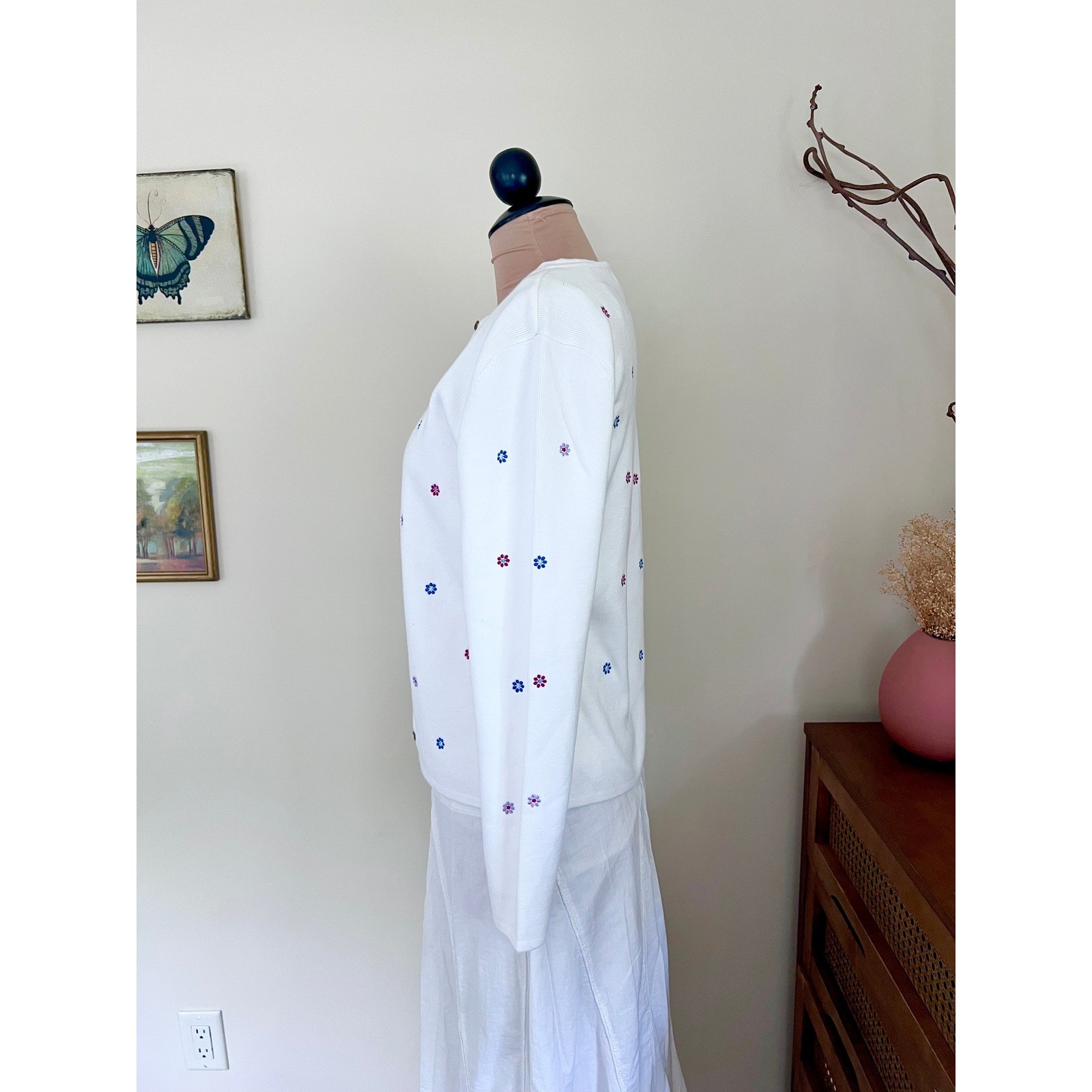 Vintage Carole Little Dainty Daisy Embroidered Cardigan & Tank Top Set