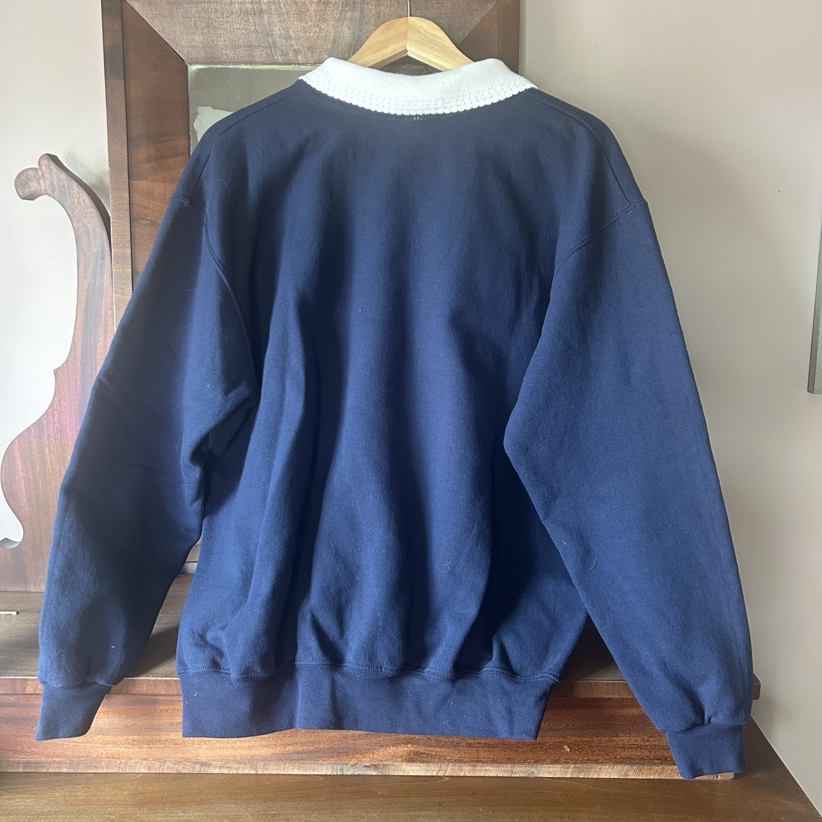 VTG 90s Top Stitch/Morning Sun Navy w/Collar Snowflake Graphic Sweatshirt: 1X