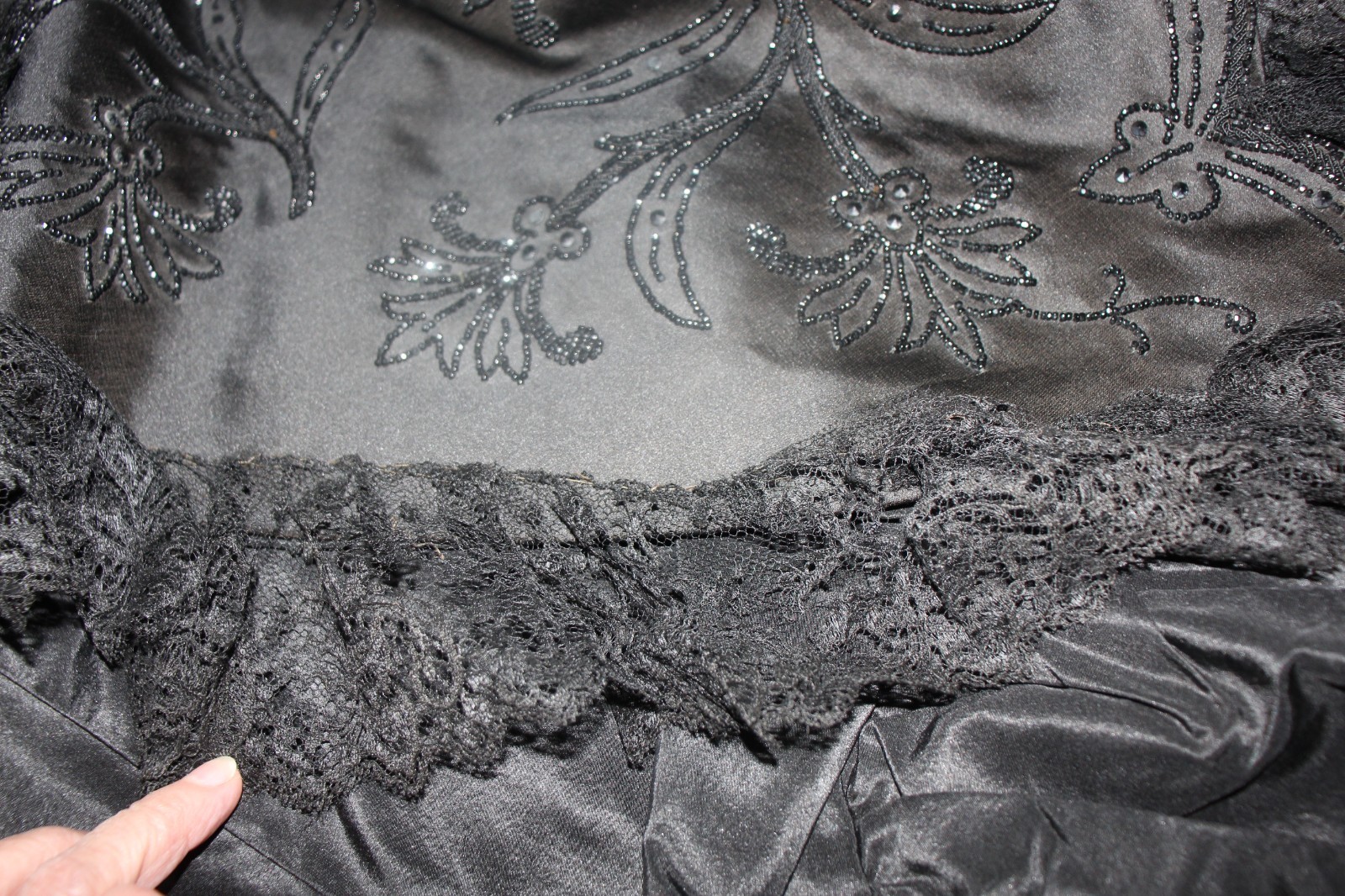 Antique Edwardian Victorian Black Mourning Cape Exquisite Design Lace Beads
