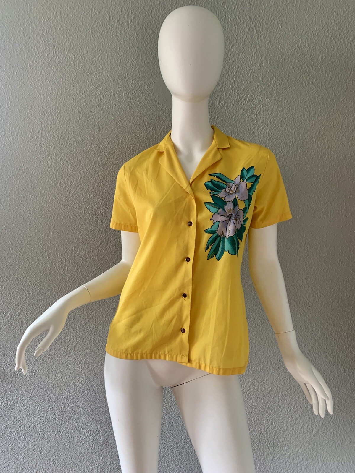 Vintage 70s Yellow Hand Painted Flower Boho Hippie Button Shirt Top M