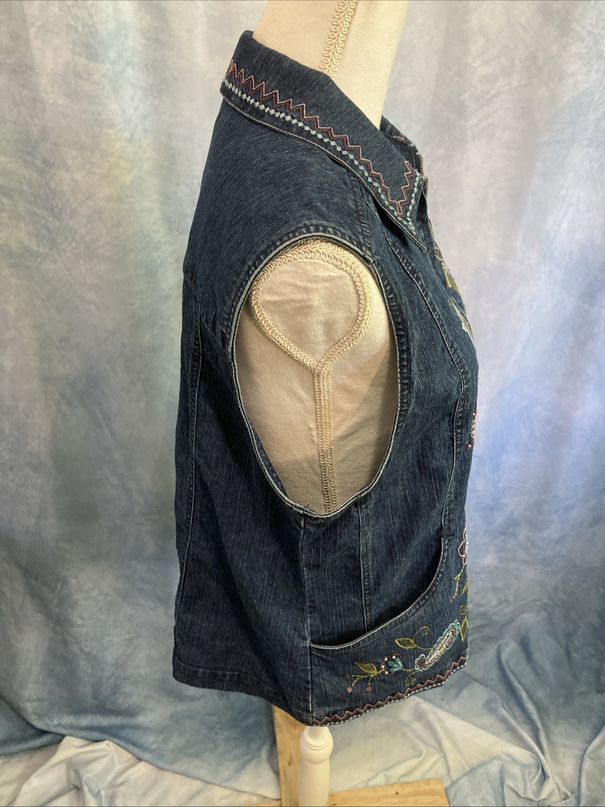 Vtg 90s Y2K Alfred Dunner Embroidered Denim Vest Granny Cottagecore Floral Sz 8