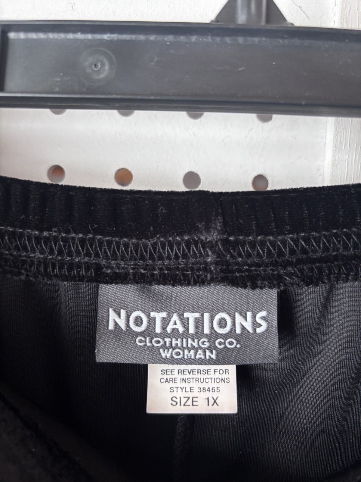Vintage Notations Skirt Womens 1X Black Velvet Velour Pull On ALine Stretch Midi