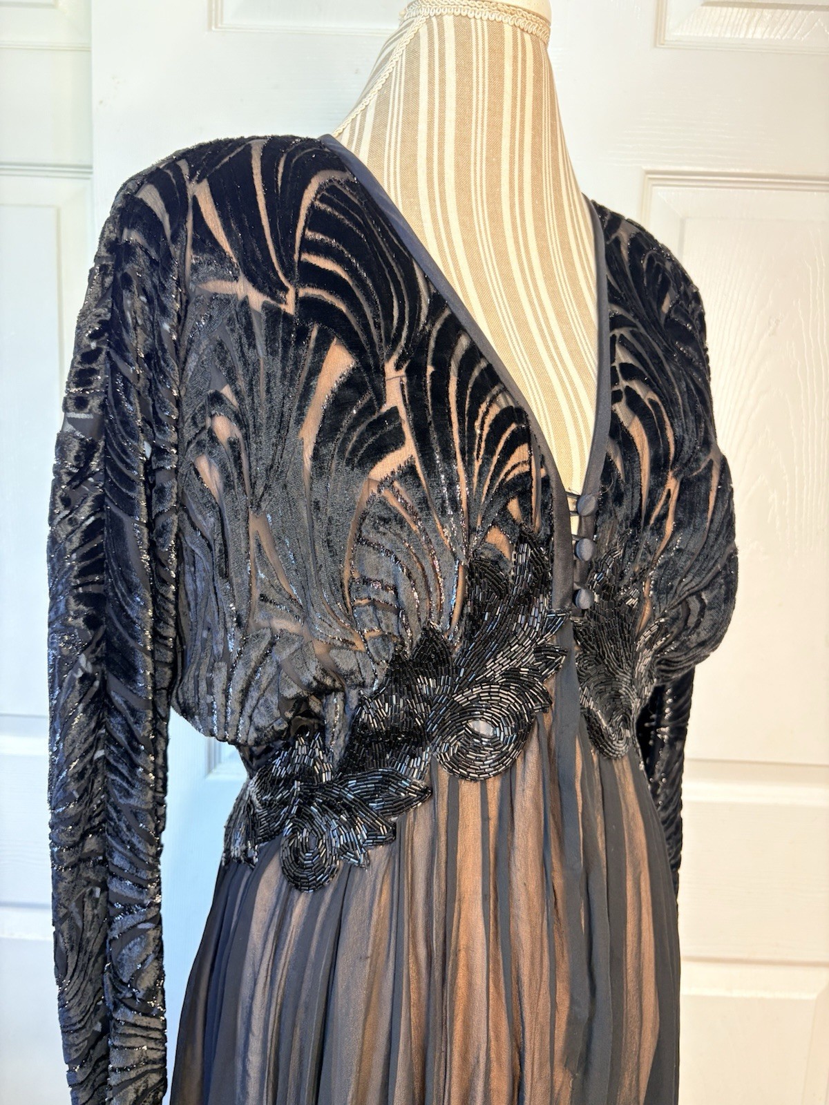 80s NOLAN MILLER Dynasty Black Velvet Burnout 100% Silk Art Deco Gown Size 12/14