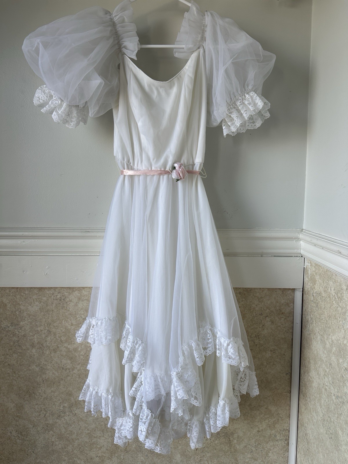 Vintage 80s GG Sophisticates White Tulle Puff Sleeve Prom Dress Flawed Lining 5