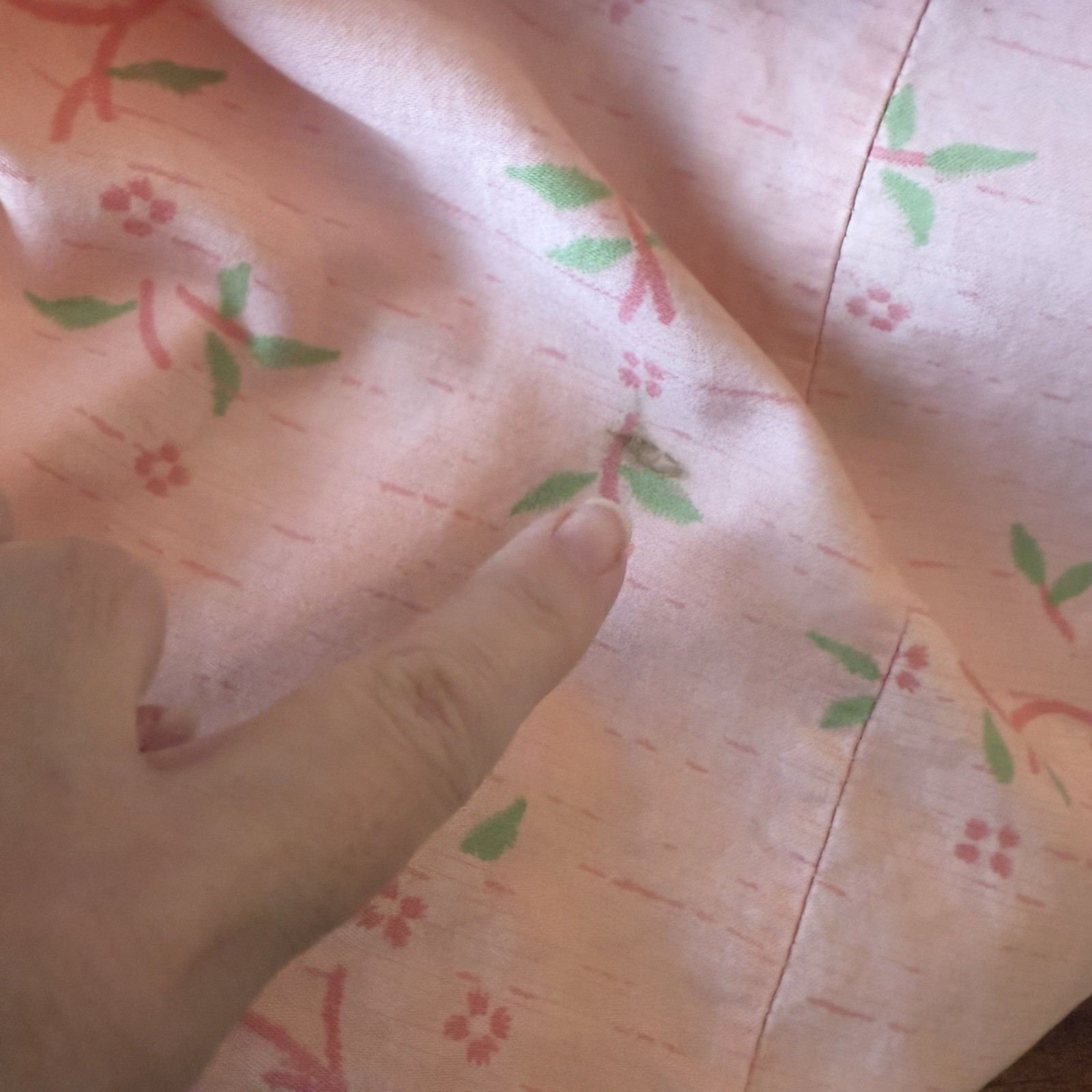 Authentic Vintage Evelyn Pearson Lounging Apparel Medium Peach Cherry Blossom