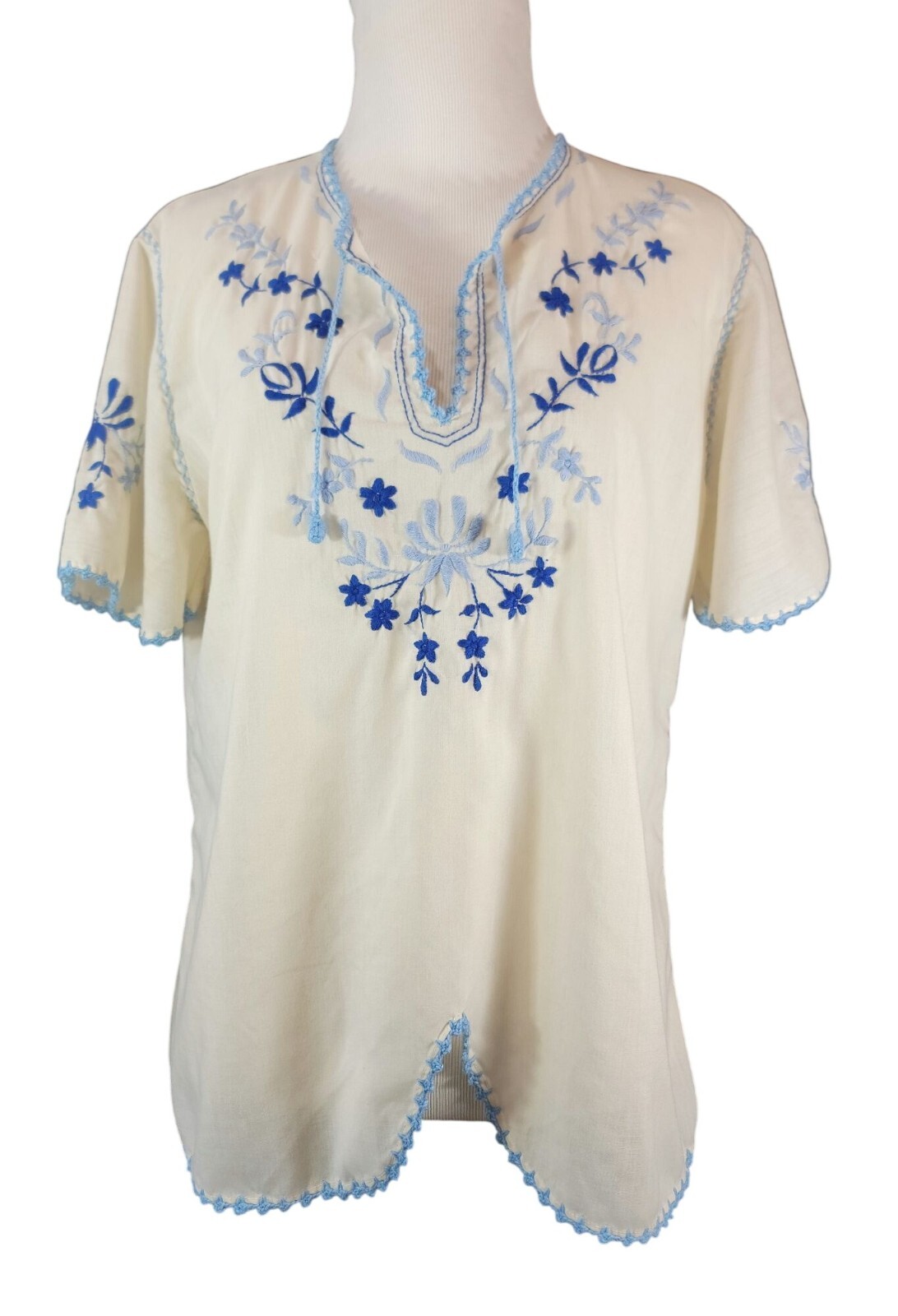 Vintage 1930s Hungarian White & Blue Bohemian Embroidered Floral Folk Blouse S