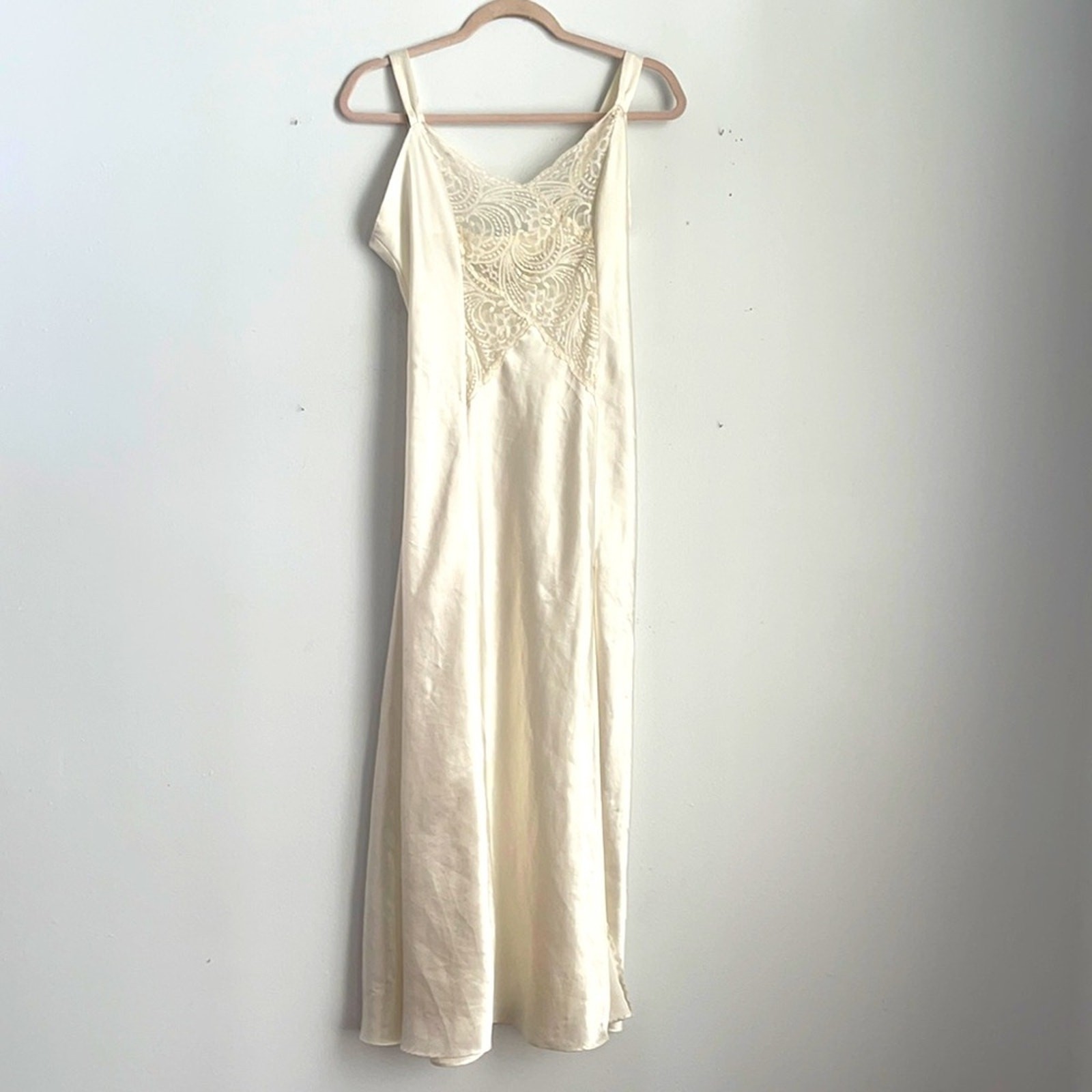 Vintage Victoria’s Secret Gold Label maxi lace satin bridal honeymoon nightgown