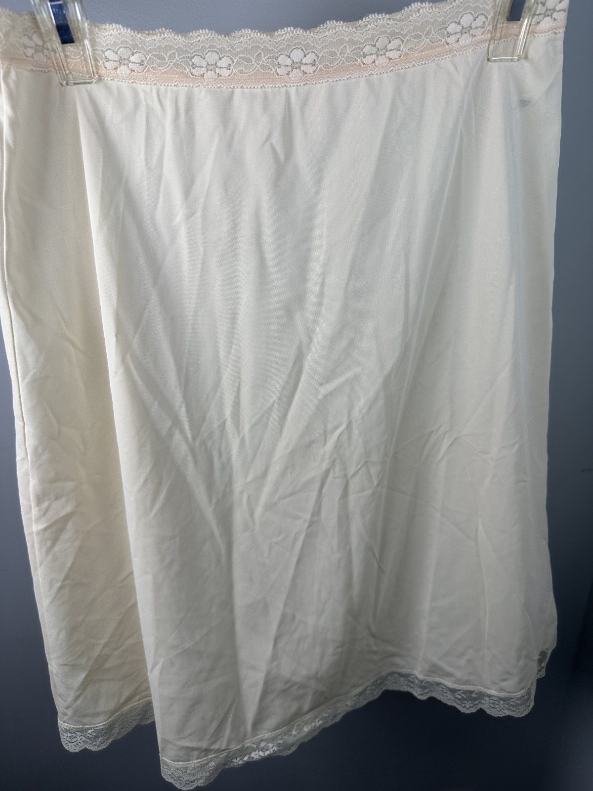 Vintage Shadowline Small 1/2 Slip Womens Cream Nylon Lace Skirt Pull On USA Made