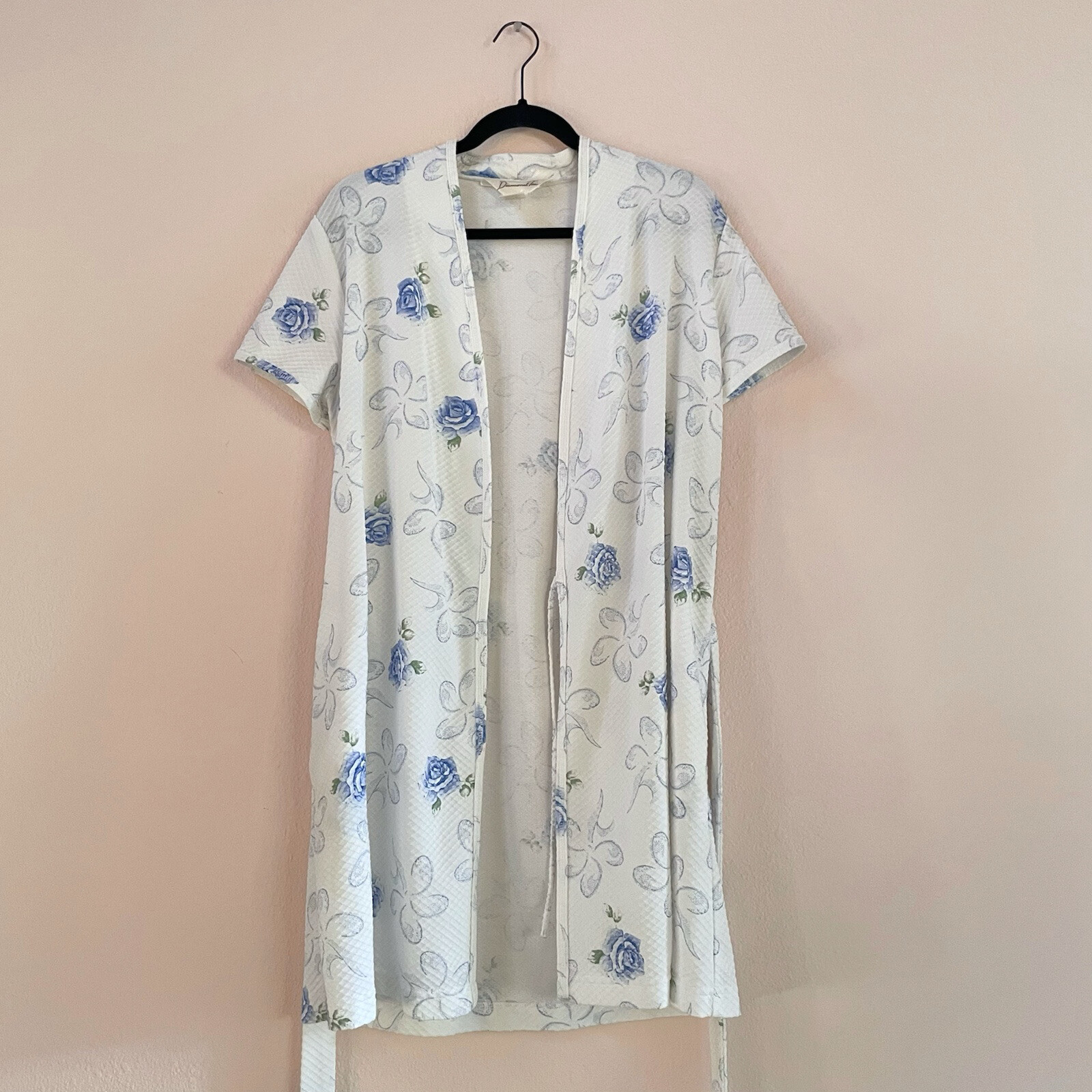 Vintage White & Blue Floral Rose Diamond Tea Short Robe M Lingerie Saks