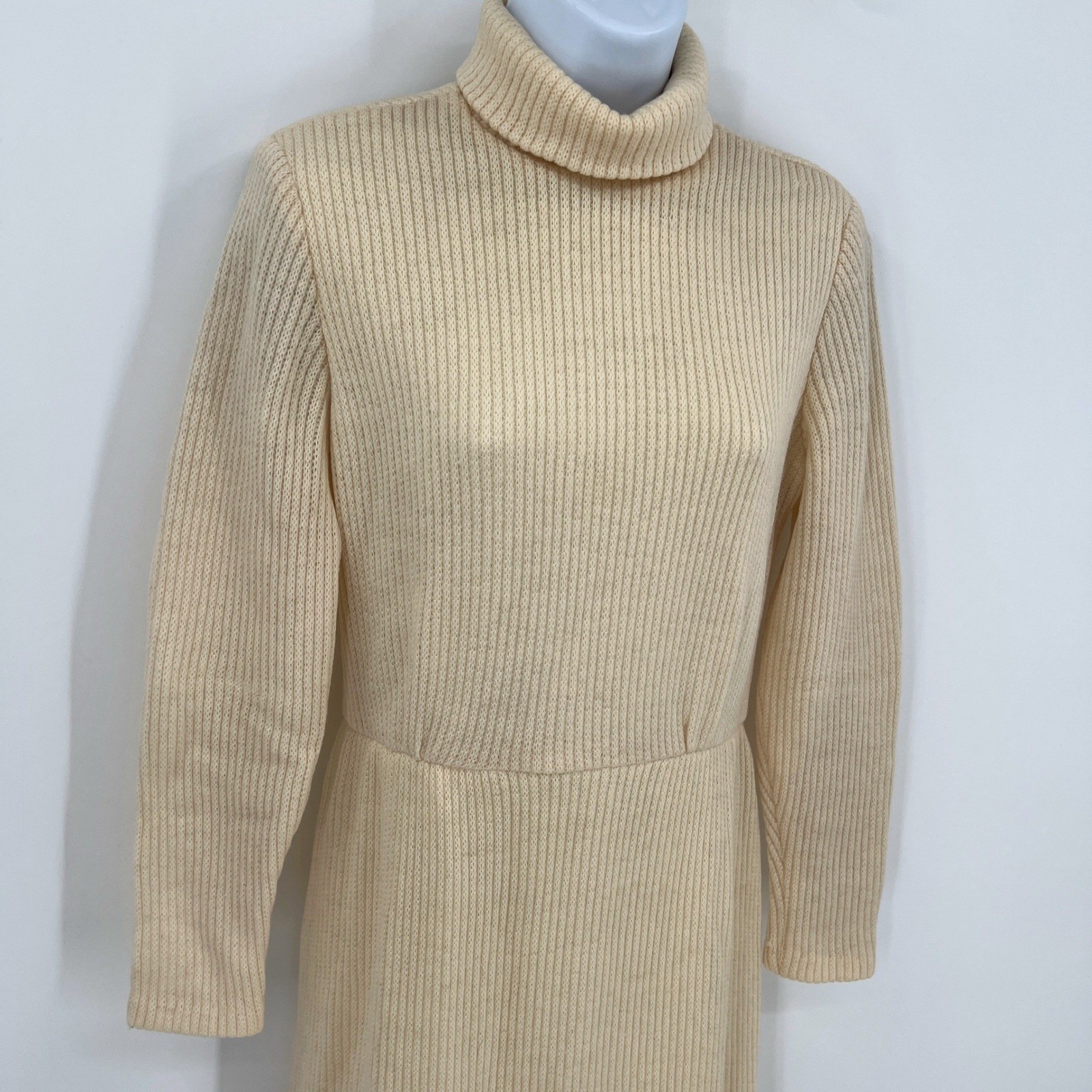 Vintage 70s Knit Dress Miss Continental Hippie Turtleneck Fringe Hem Boho Size S