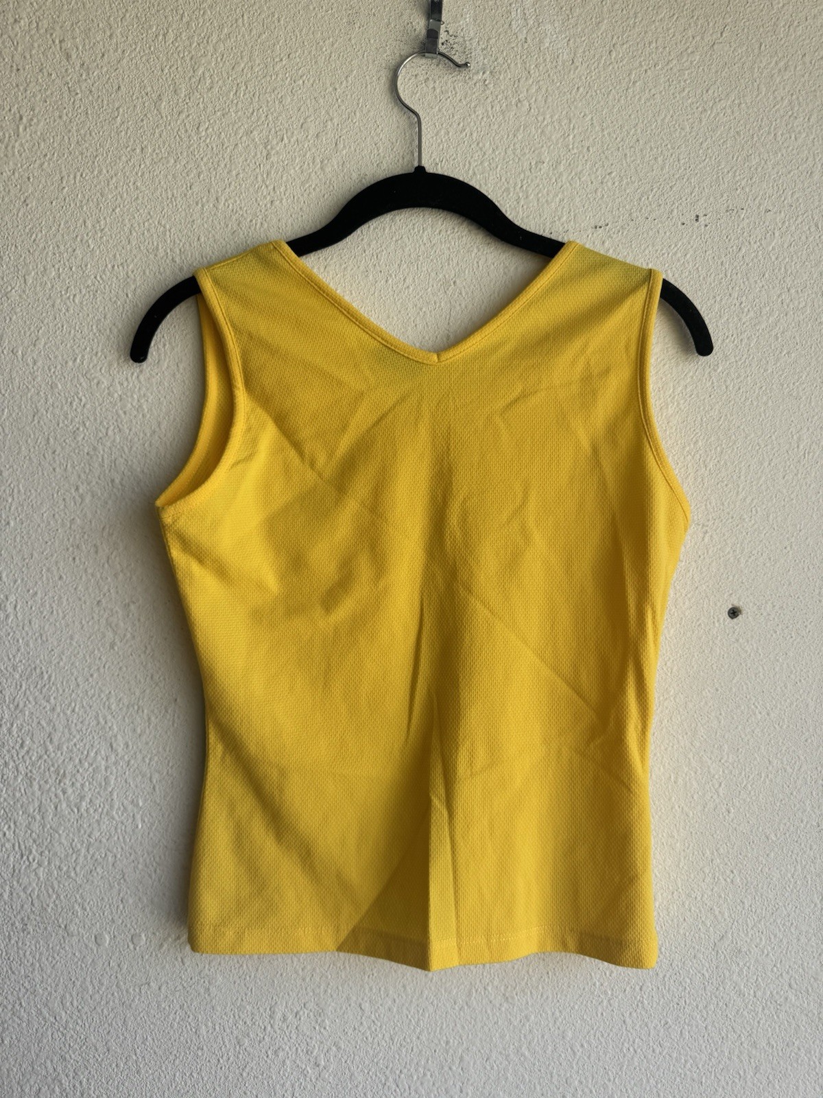 Vintage Pamela V-Neck Yellow Sleeveless Top size M