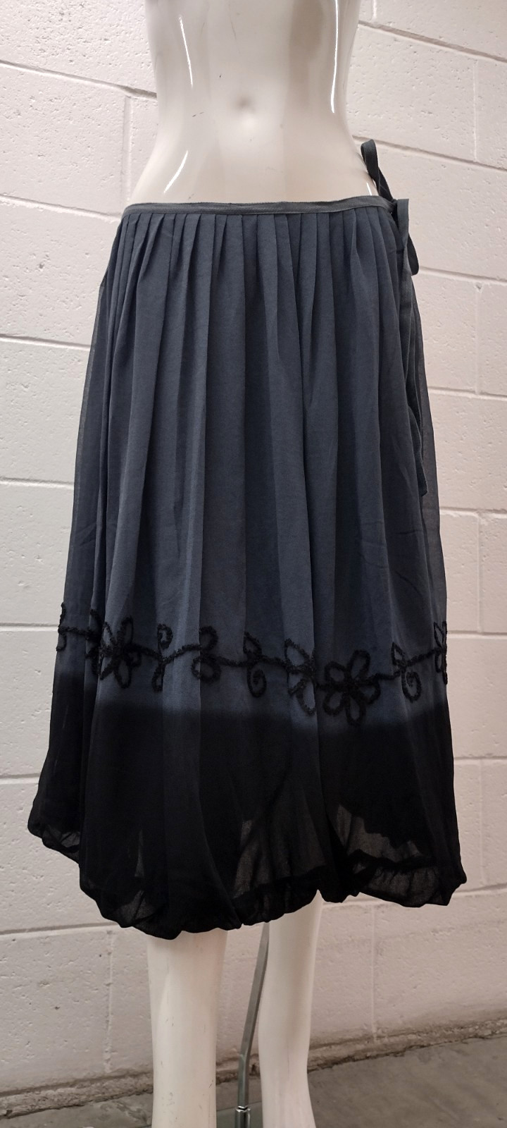 Skirt Witchy Black Gray Bubble Hem 90s Ethnic Elegant NEW TAG Zashi M vintage