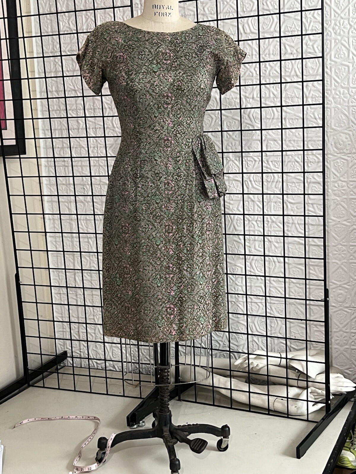 Vintage 1960’s Green Pink Lace Overlay Dress As-Is S/M